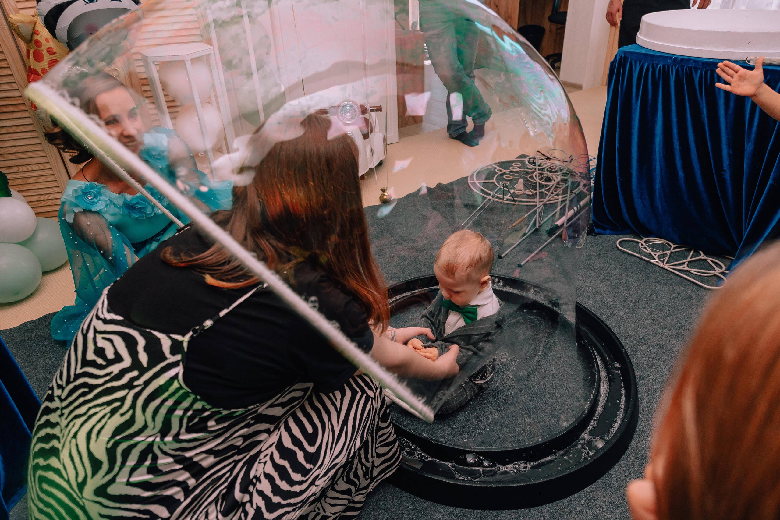 1 год в игровой. Фотограф Авилова Дарья ● Тюмень● Съемка больших семей ●Архив поколений