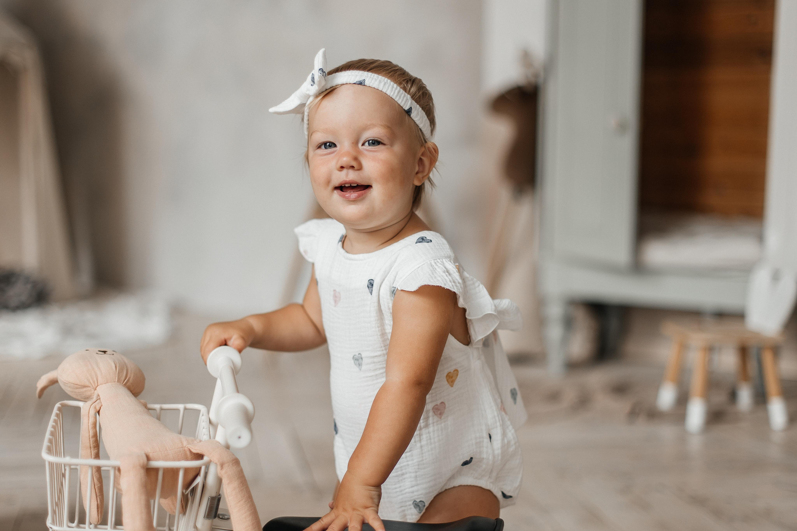 Семейная фотосессия (1 годик). Фотограф Авилова Дарья ● Тюмень● Съемка больших семей ●Архив поколений