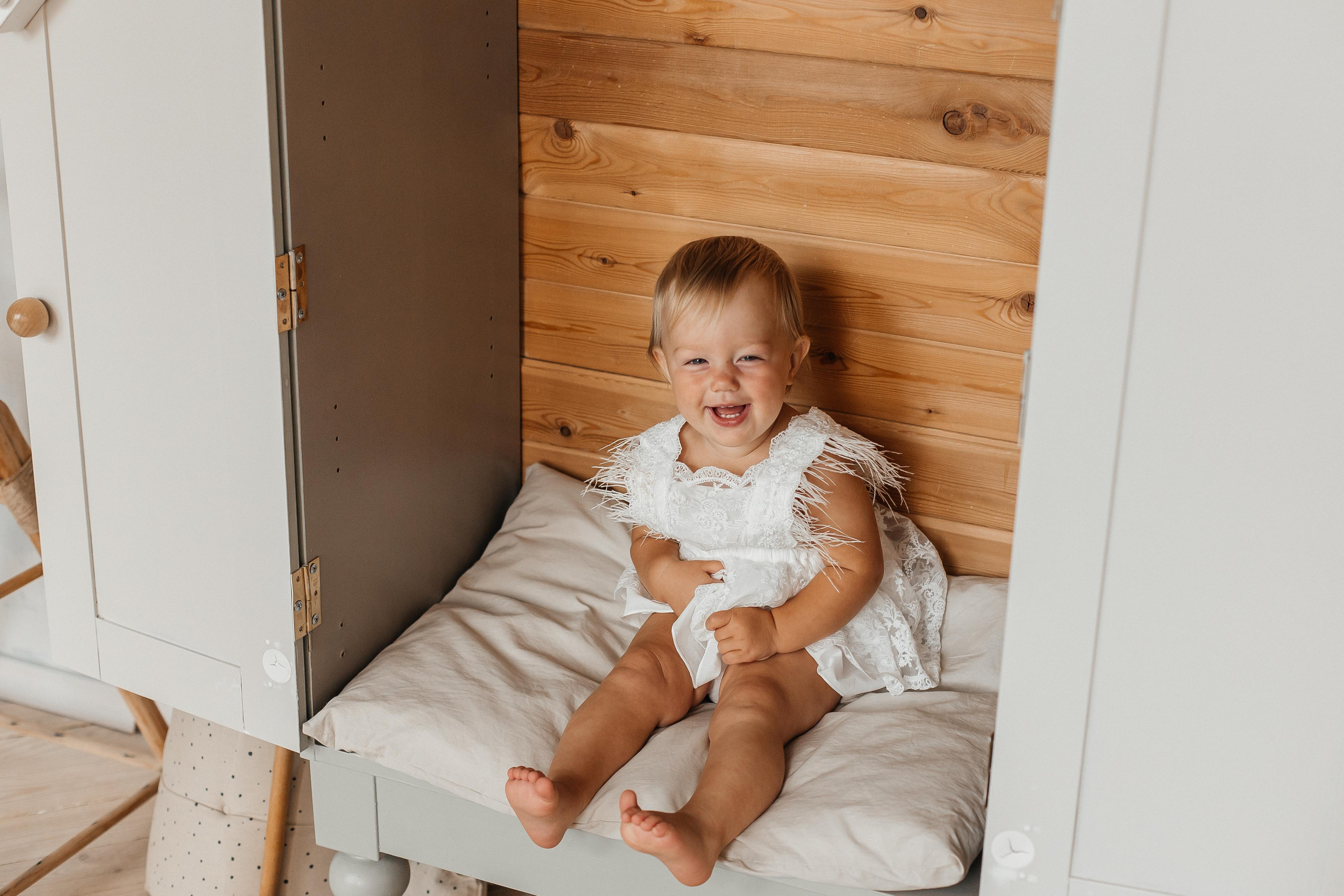 Семейная фотосессия (1 годик). Фотограф Авилова Дарья ● Тюмень● Съемка больших семей ●Архив поколений