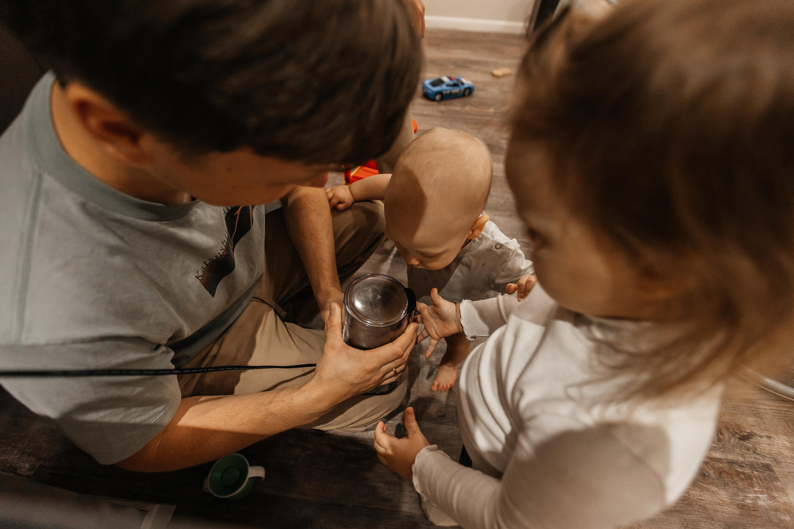 1 год дома. Фотограф Авилова Дарья ● Тюмень● Съемка больших семей ●Архив поколений