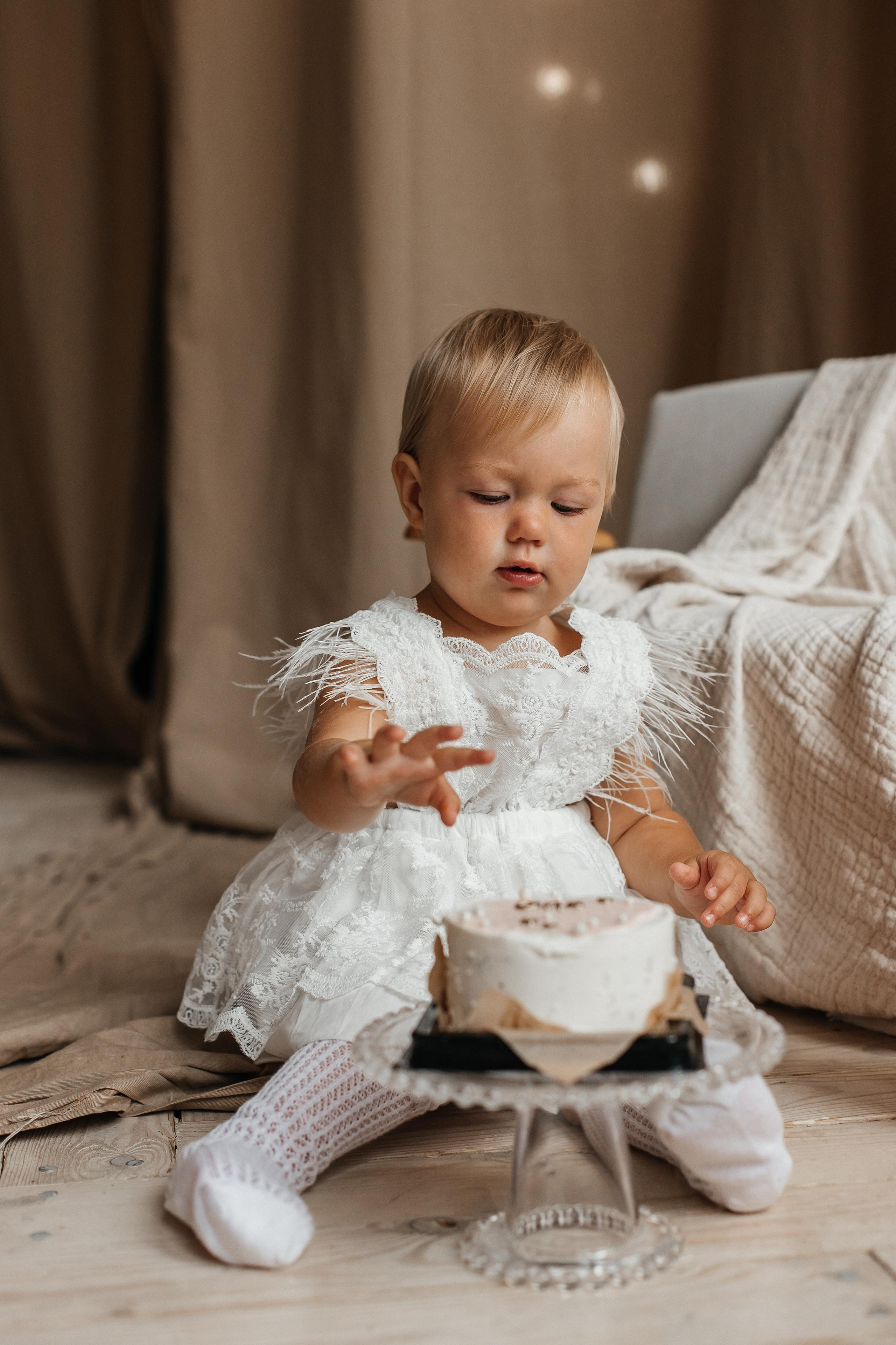 Семейная фотосессия (1 годик). Фотограф Авилова Дарья ● Тюмень● Съемка больших семей ●Архив поколений