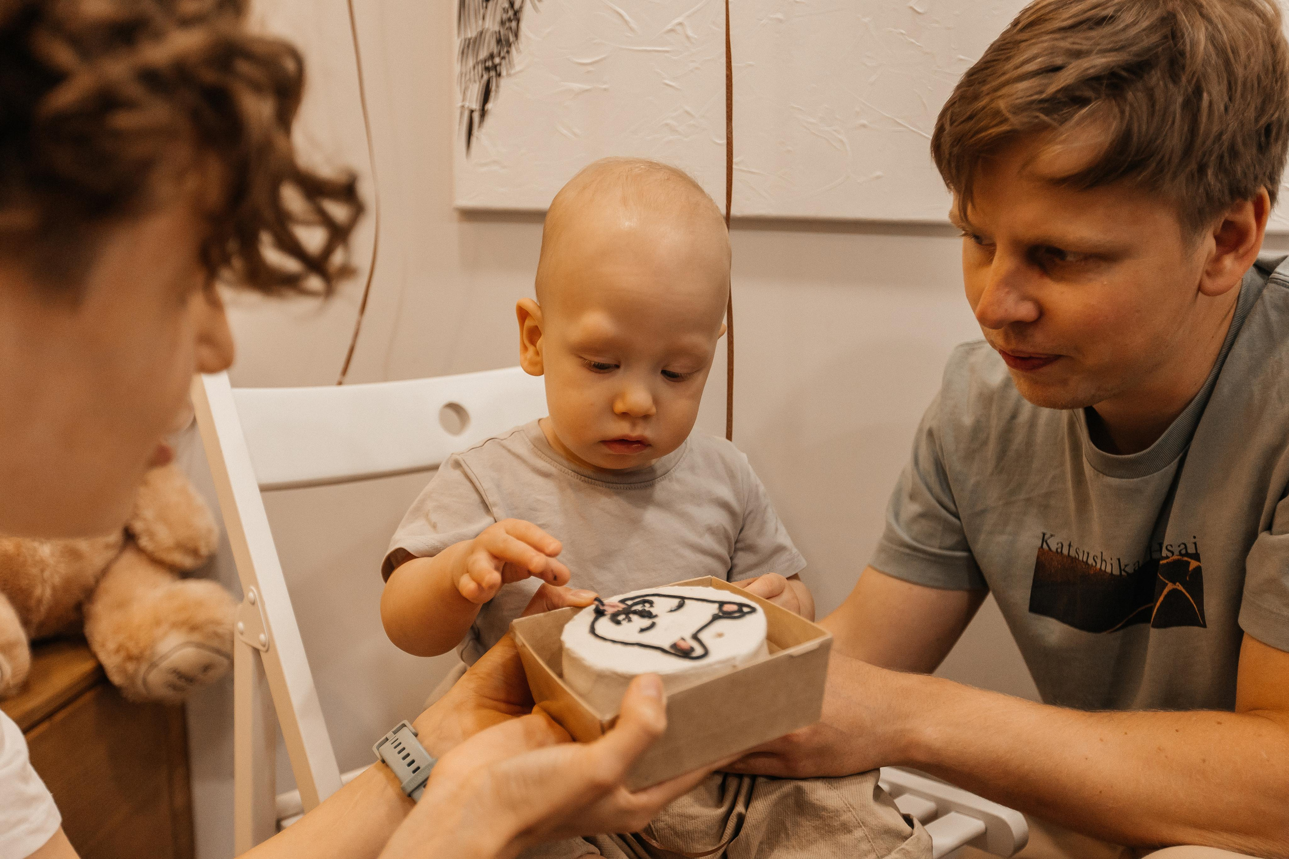 1 год дома. Фотограф Авилова Дарья ● Тюмень● Съемка больших семей ●Архив поколений