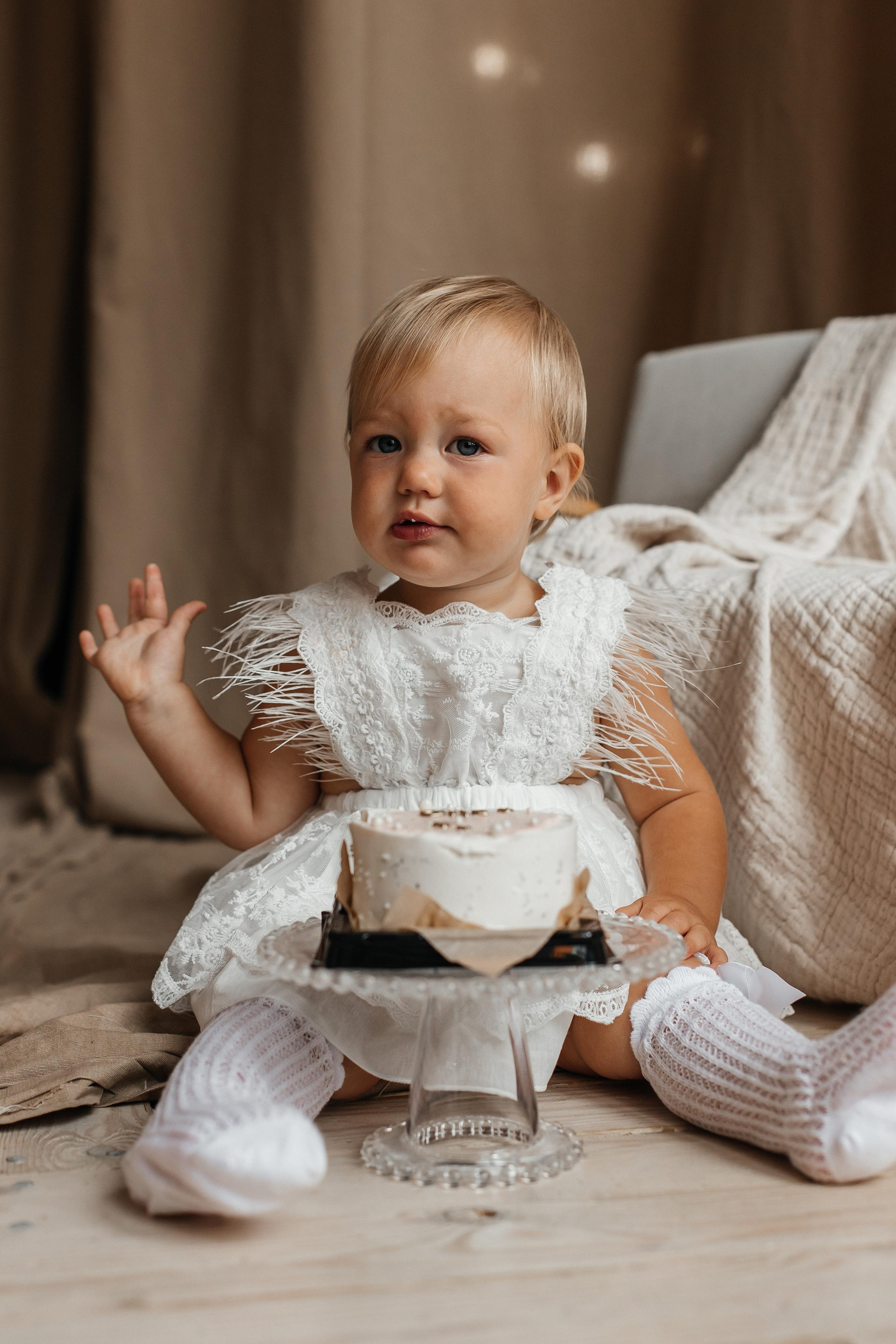 Семейная фотосессия (1 годик). Фотограф Авилова Дарья ● Тюмень● Съемка больших семей ●Архив поколений