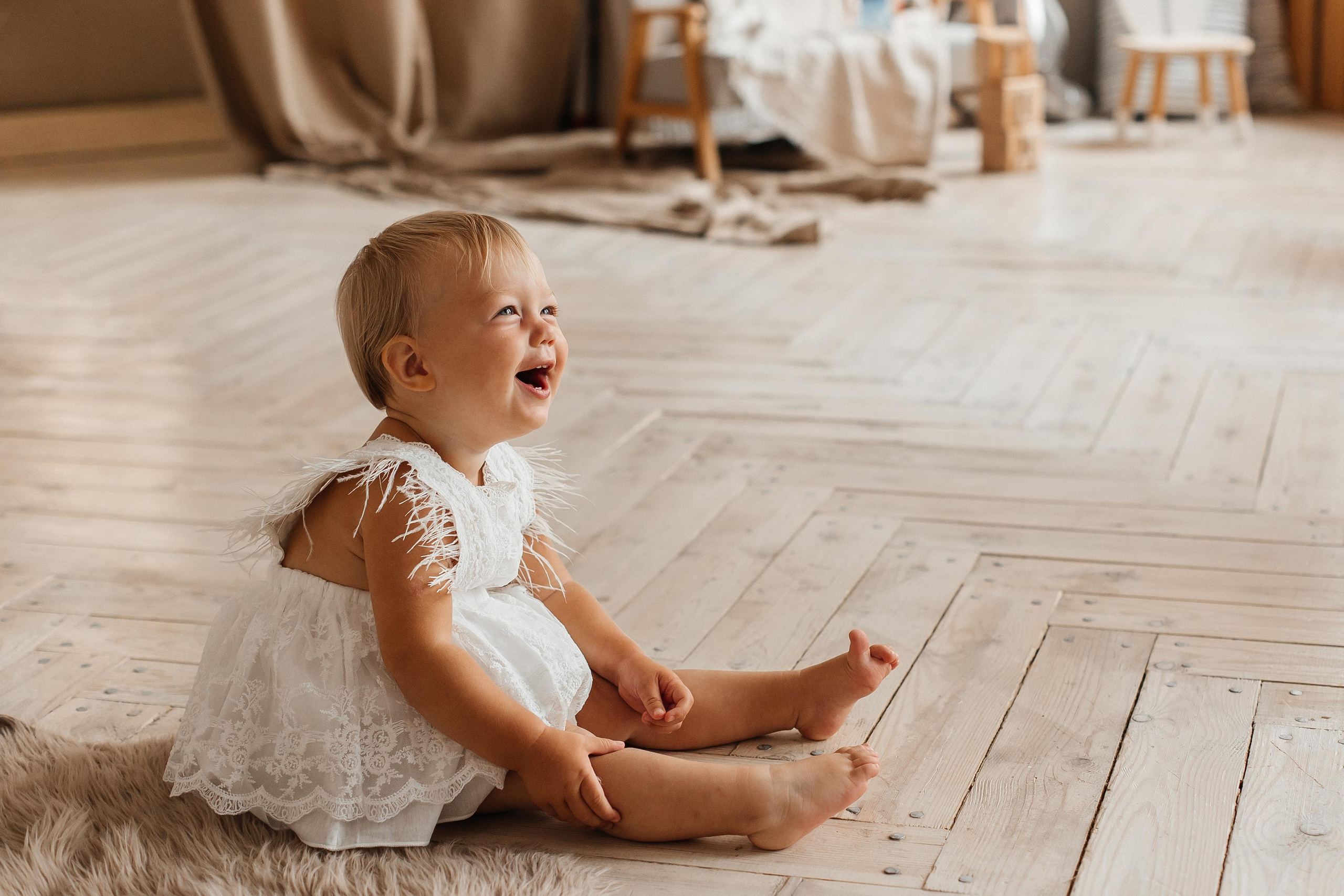 Семейная фотосессия (1 годик). Фотограф Авилова Дарья ● Тюмень● Съемка больших семей ●Архив поколений