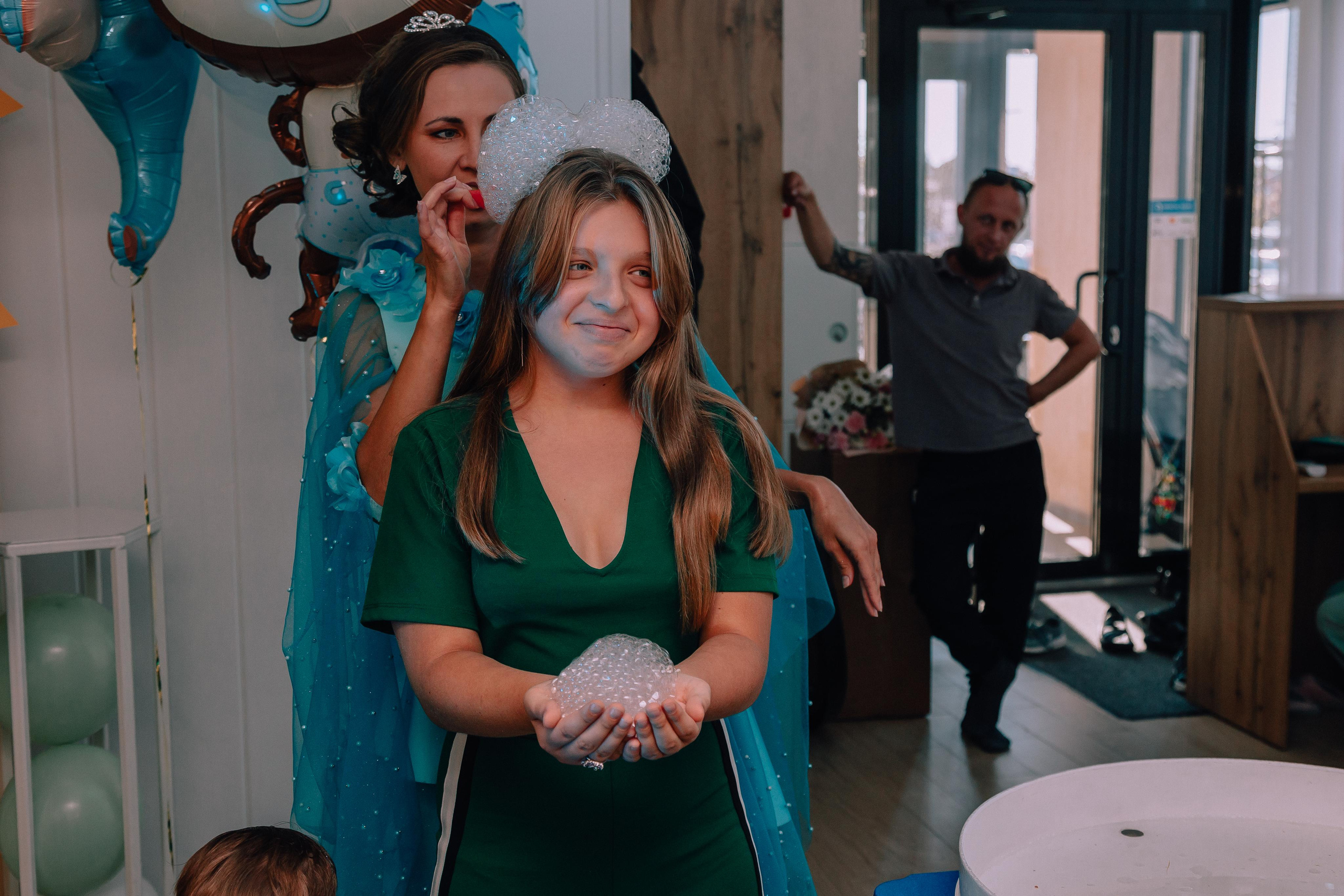 1 год в игровой. Фотограф Авилова Дарья ● Тюмень● Съемка больших семей ●Архив поколений