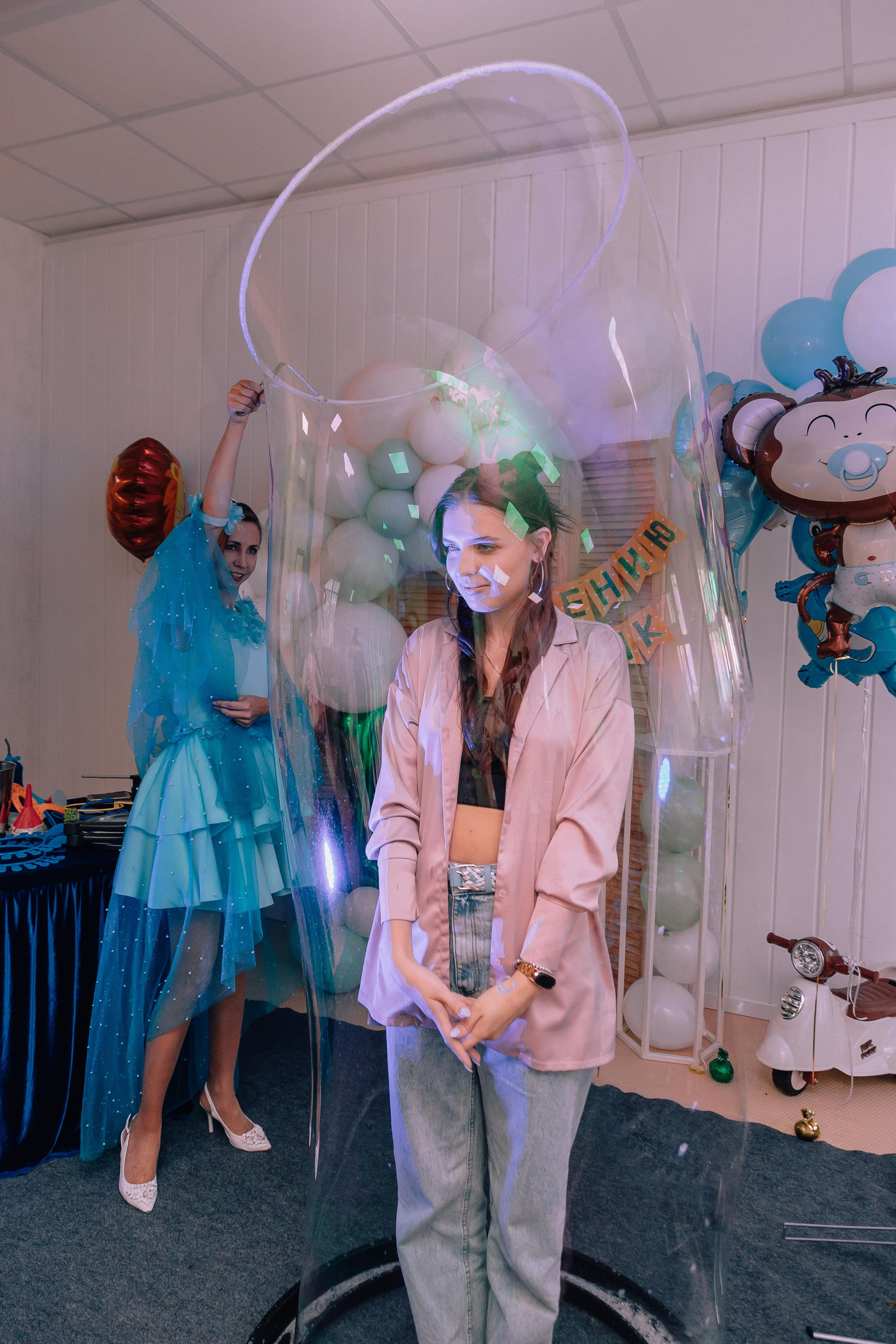 1 год в игровой. Фотограф Авилова Дарья ● Тюмень● Съемка больших семей ●Архив поколений