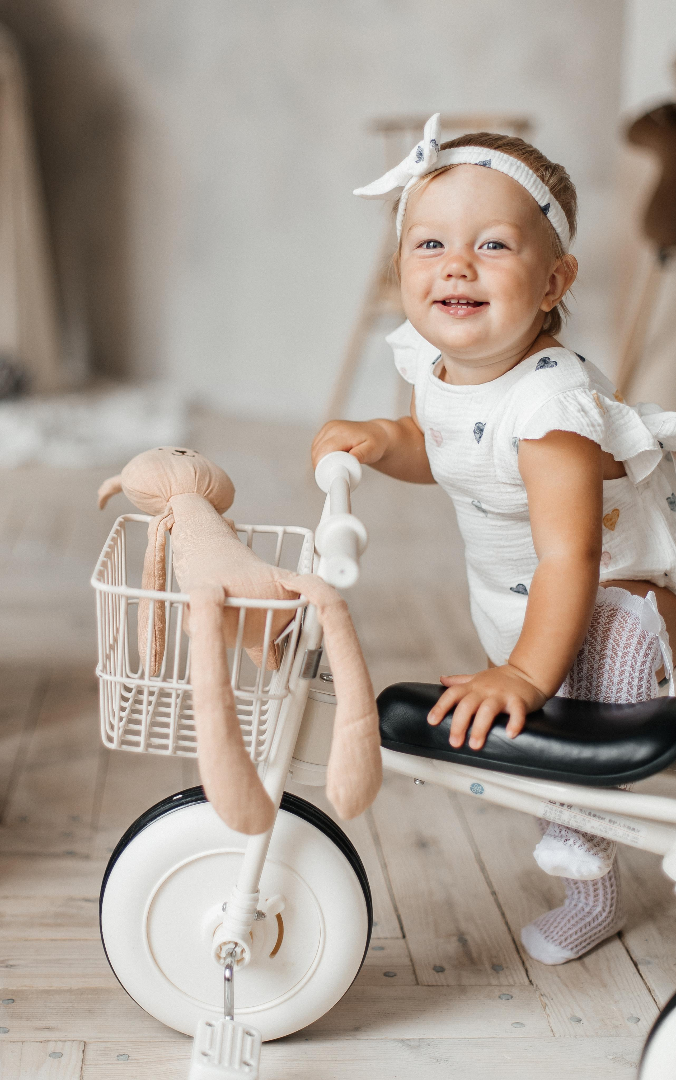 Семейная фотосессия (1 годик). Фотограф Авилова Дарья ● Тюмень● Съемка больших семей ●Архив поколений