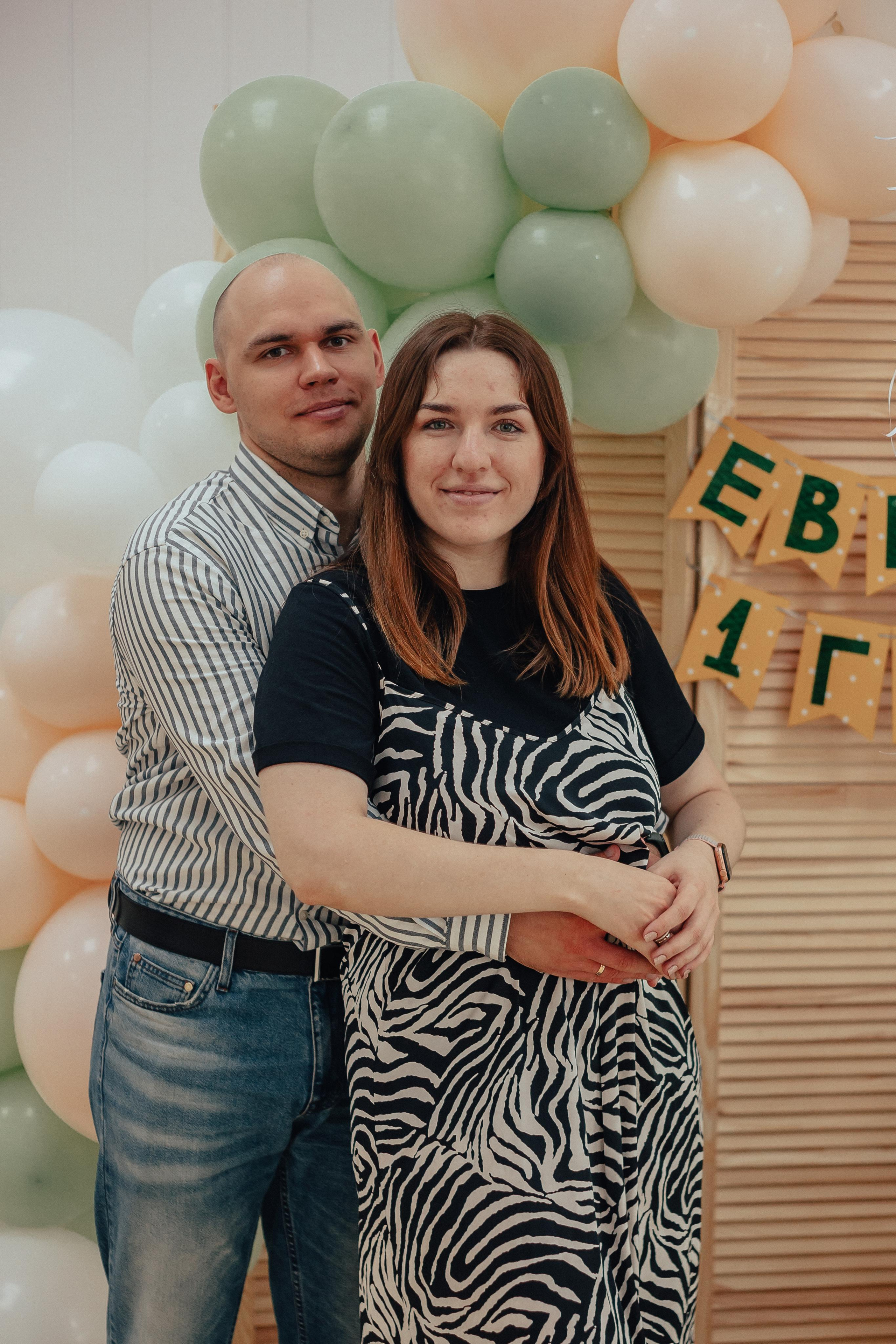 1 год в игровой. Фотограф Авилова Дарья ● Тюмень● Съемка больших семей ●Архив поколений