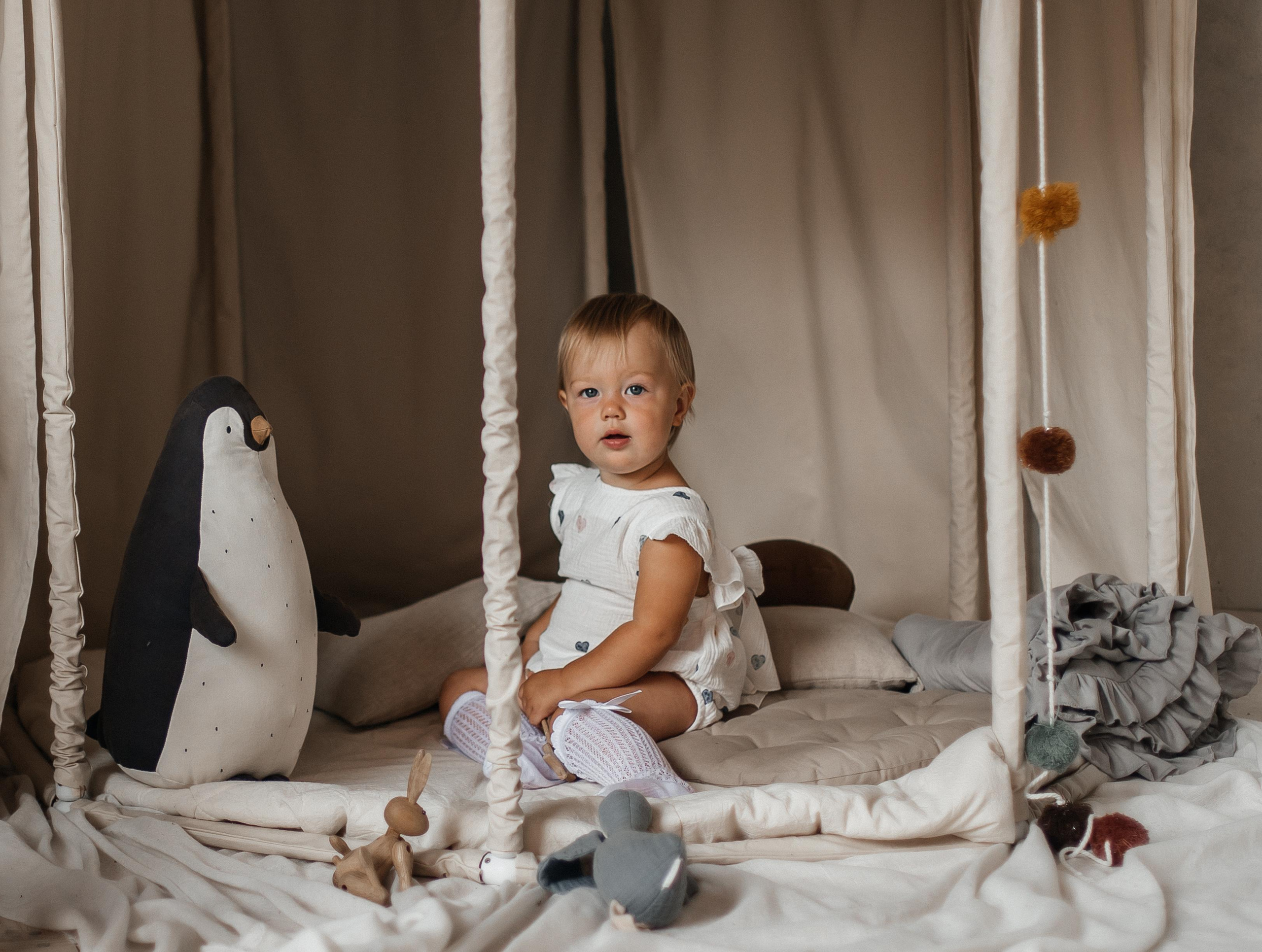 Семейная фотосессия (1 годик). Фотограф Авилова Дарья ● Тюмень● Съемка больших семей ●Архив поколений