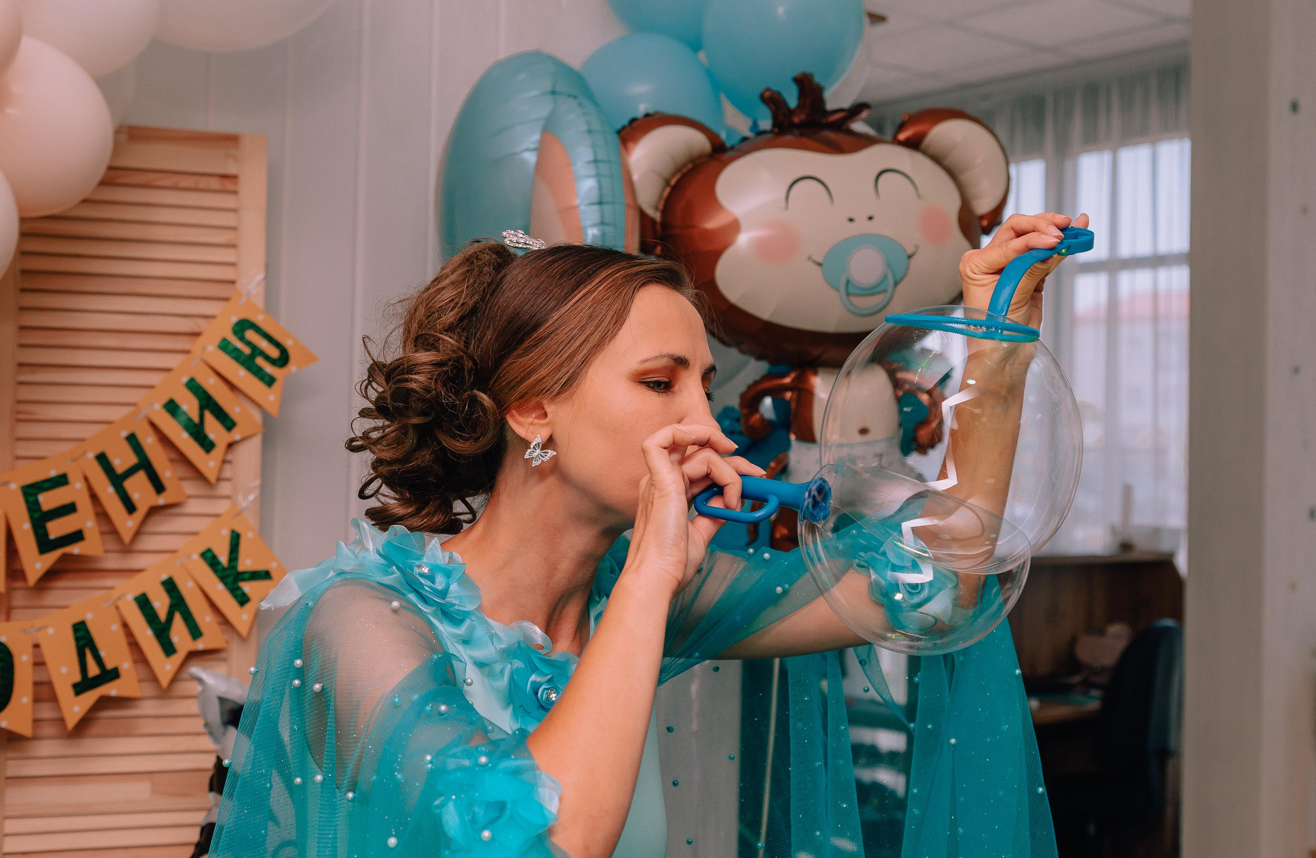 1 год в игровой. Фотограф Авилова Дарья ● Тюмень● Съемка больших семей ●Архив поколений