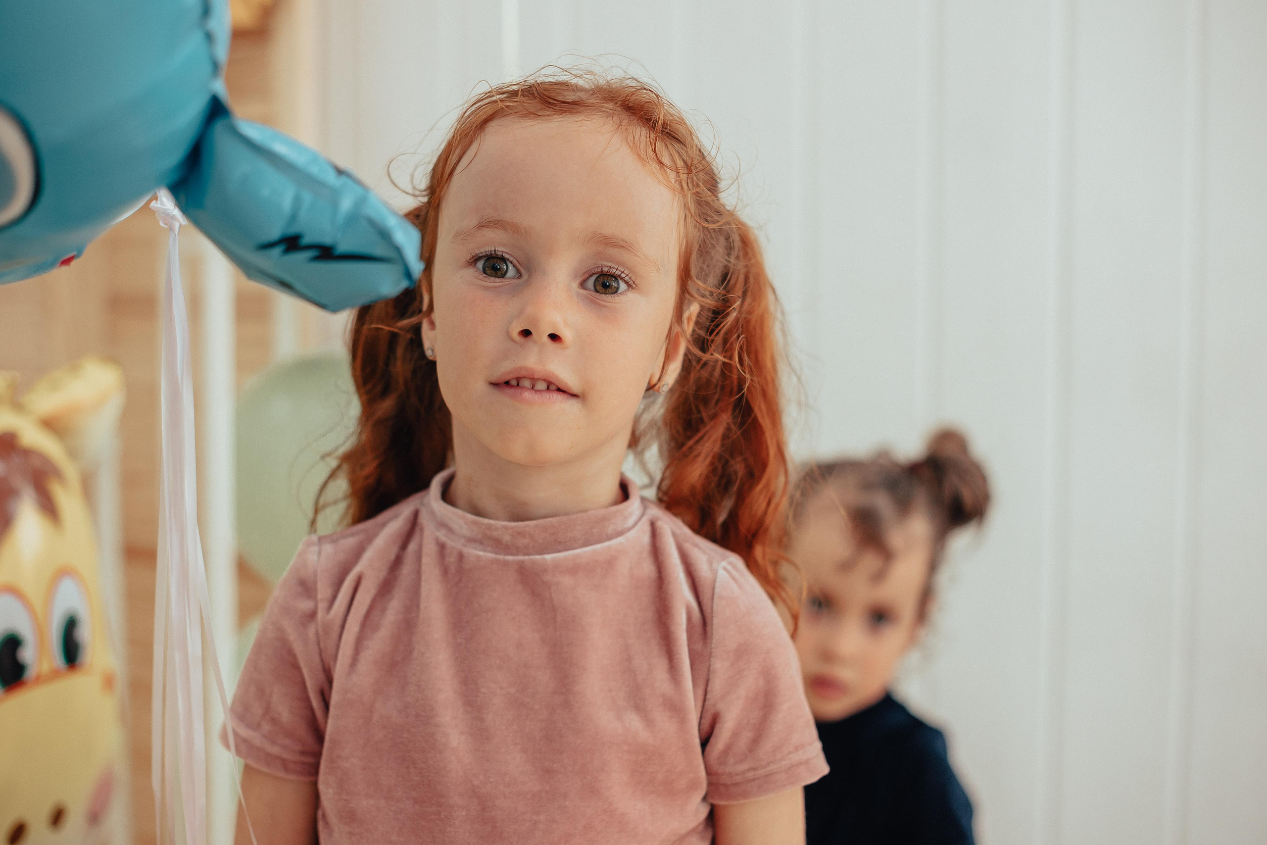 1 год в игровой. Фотограф Авилова Дарья ● Тюмень● Съемка больших семей ●Архив поколений