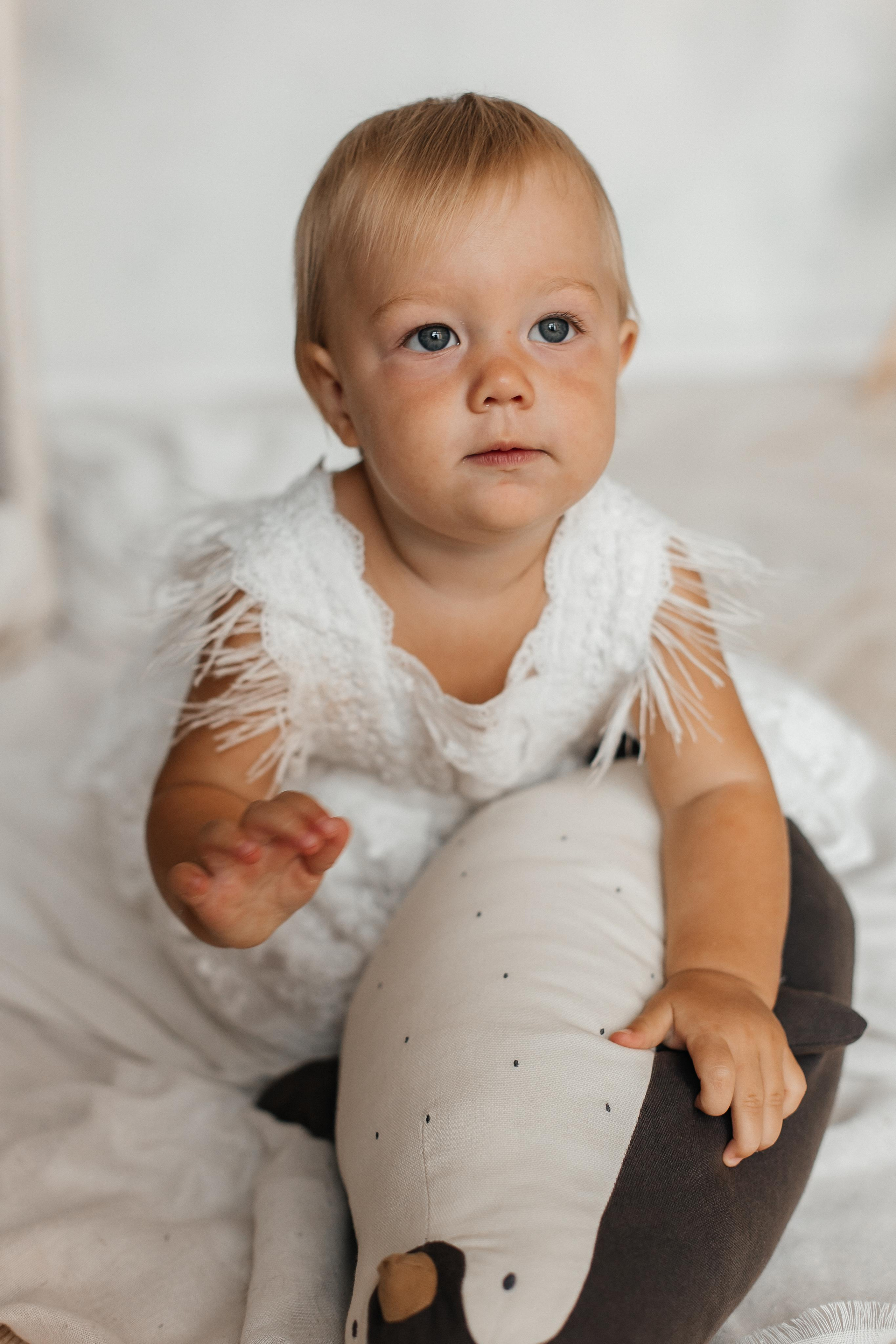 Семейная фотосессия (1 годик). Фотограф Авилова Дарья ● Тюмень● Съемка больших семей ●Архив поколений