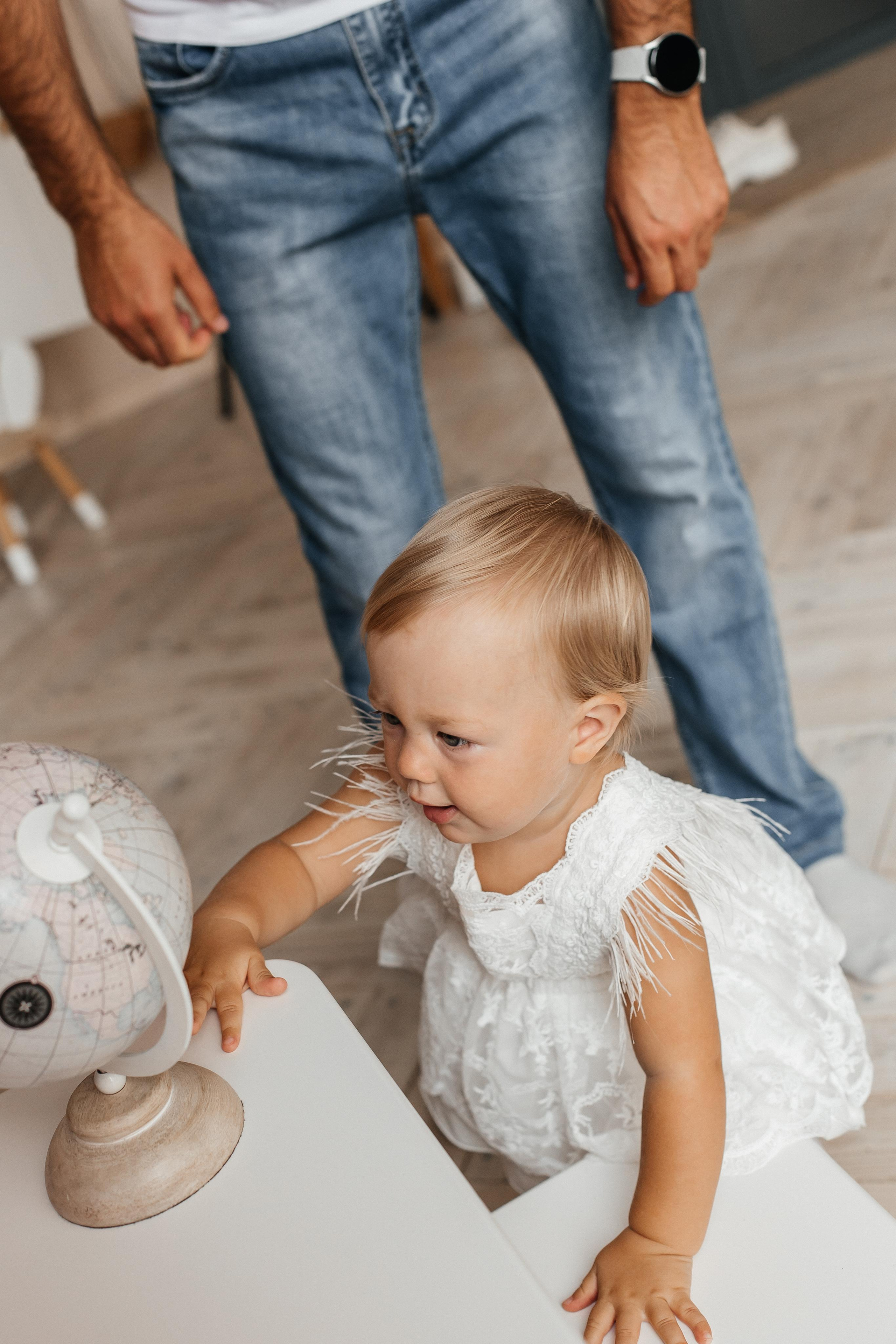 Семейная фотосессия (1 годик). Фотограф Авилова Дарья ● Тюмень● Съемка больших семей ●Архив поколений