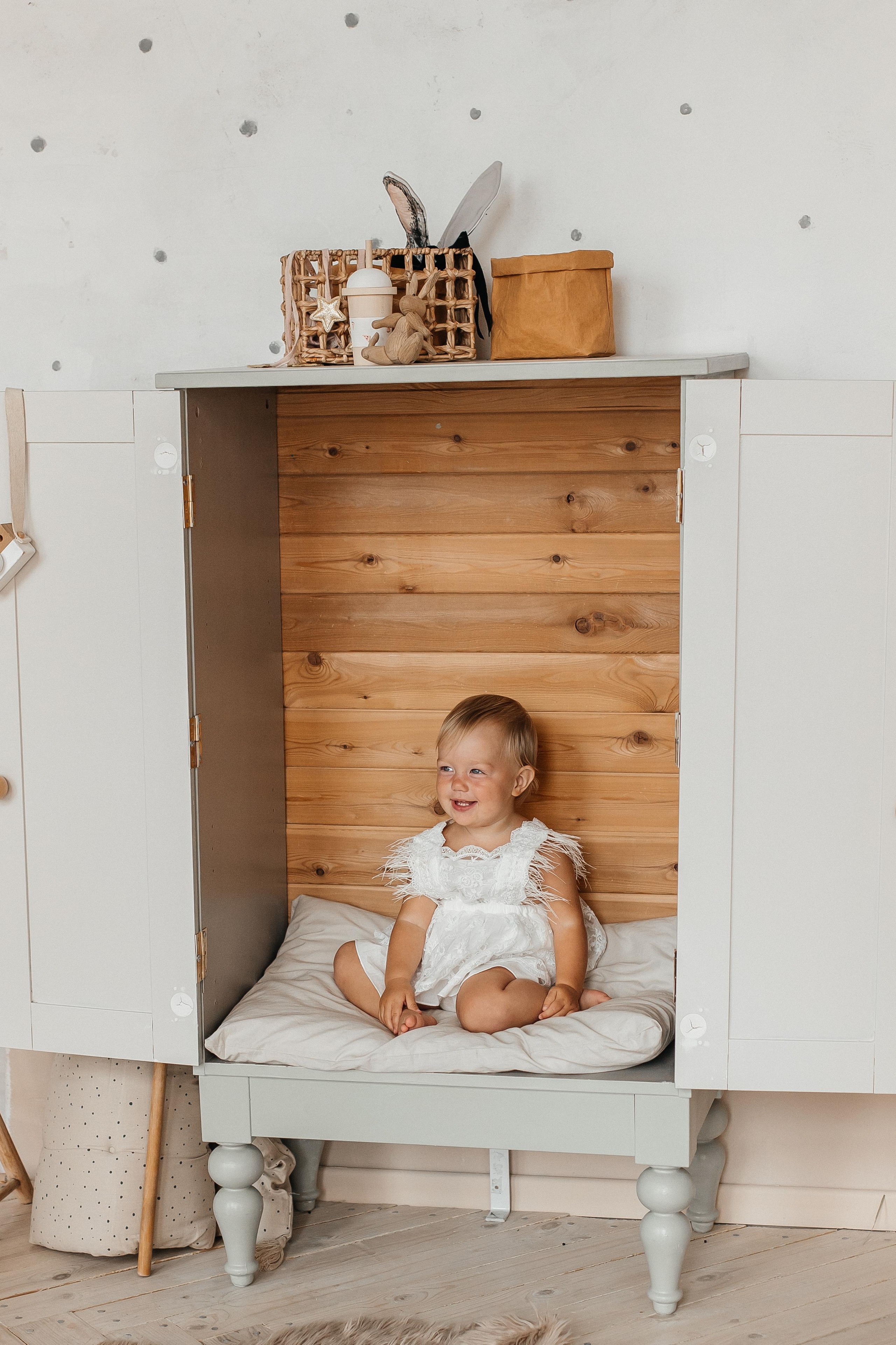 Семейная фотосессия (1 годик). Фотограф Авилова Дарья ● Тюмень● Съемка больших семей ●Архив поколений