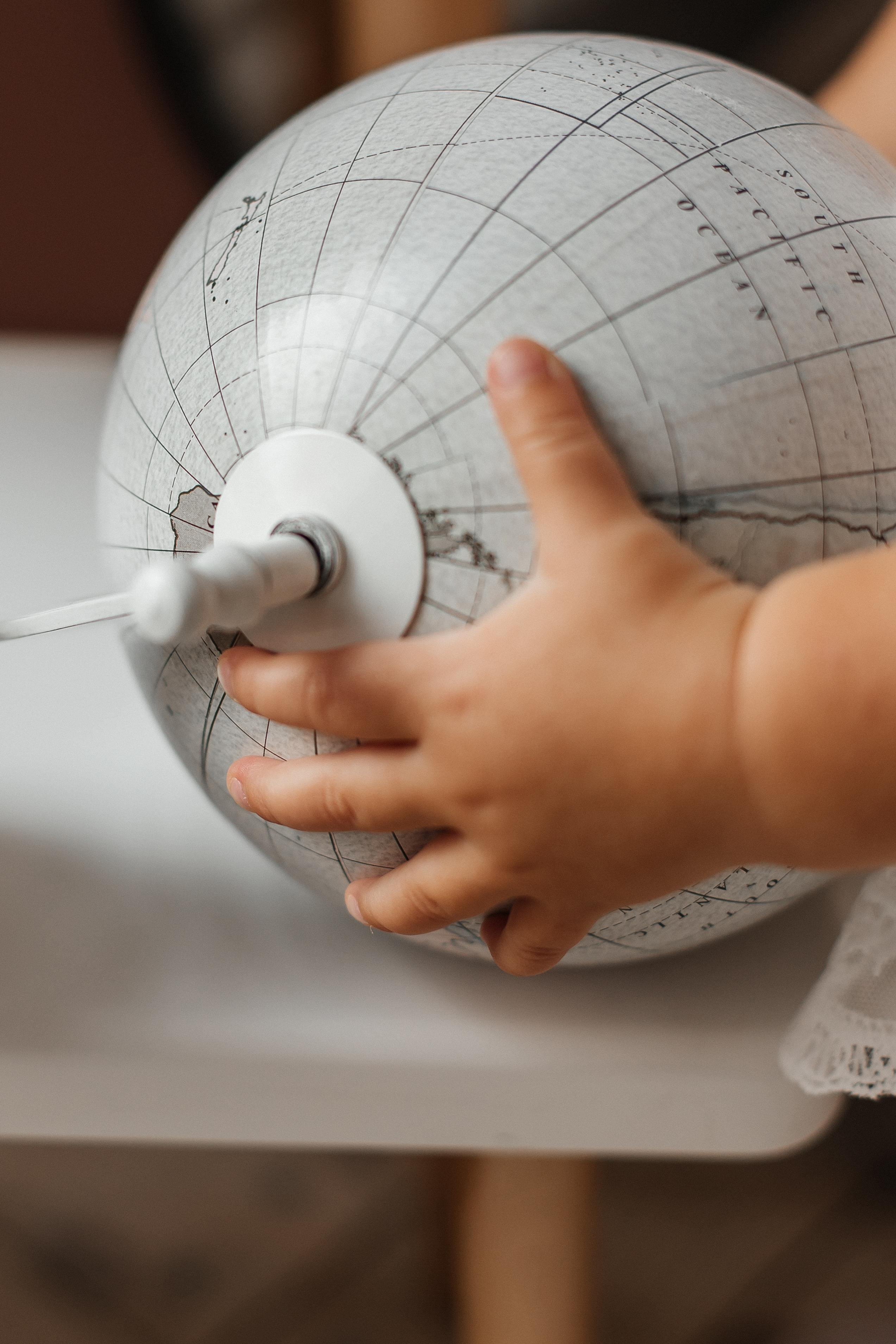 Семейная фотосессия (1 годик). Фотограф Авилова Дарья ● Тюмень● Съемка больших семей ●Архив поколений