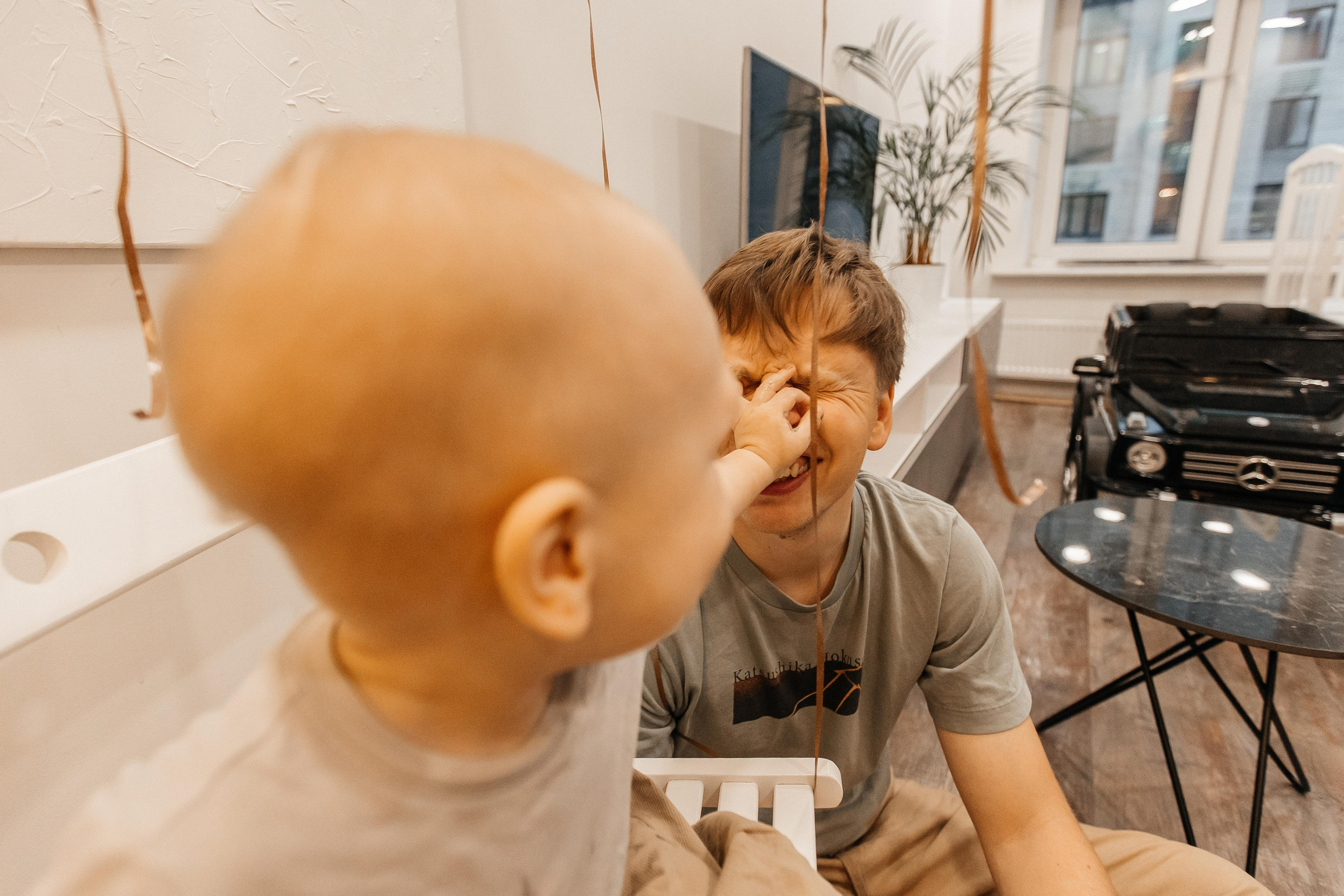 1 год дома. Фотограф Авилова Дарья ● Тюмень● Съемка больших семей ●Архив поколений