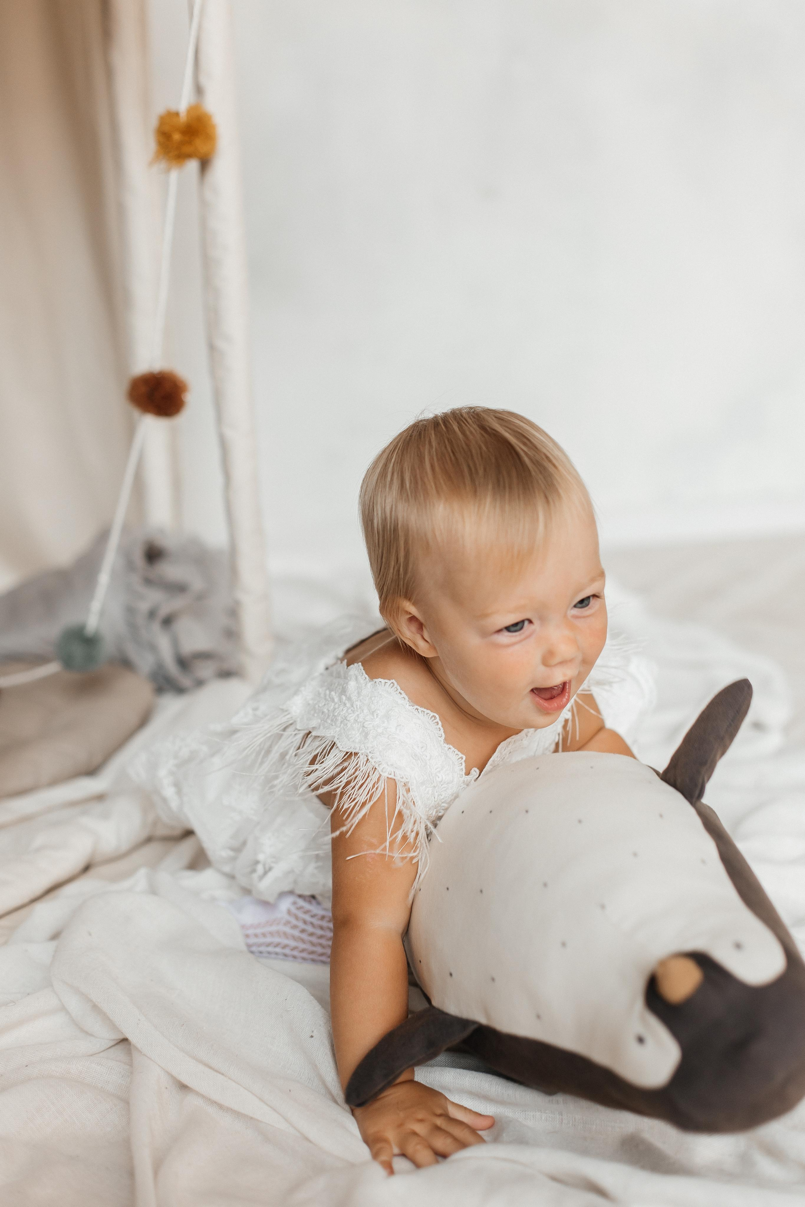 Семейная фотосессия (1 годик). Фотограф Авилова Дарья ● Тюмень● Съемка больших семей ●Архив поколений