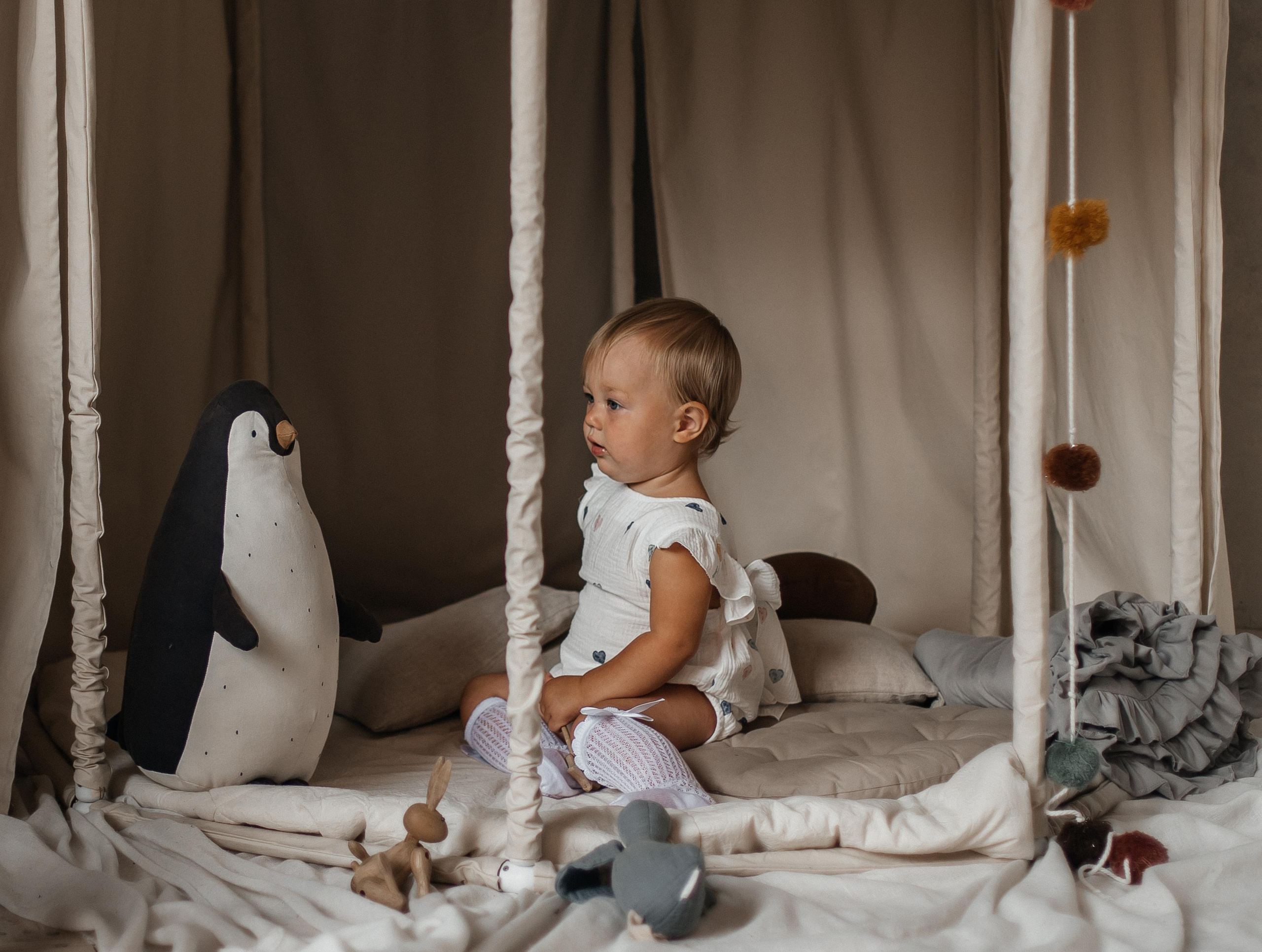 Семейная фотосессия (1 годик). Фотограф Авилова Дарья ● Тюмень● Съемка больших семей ●Архив поколений