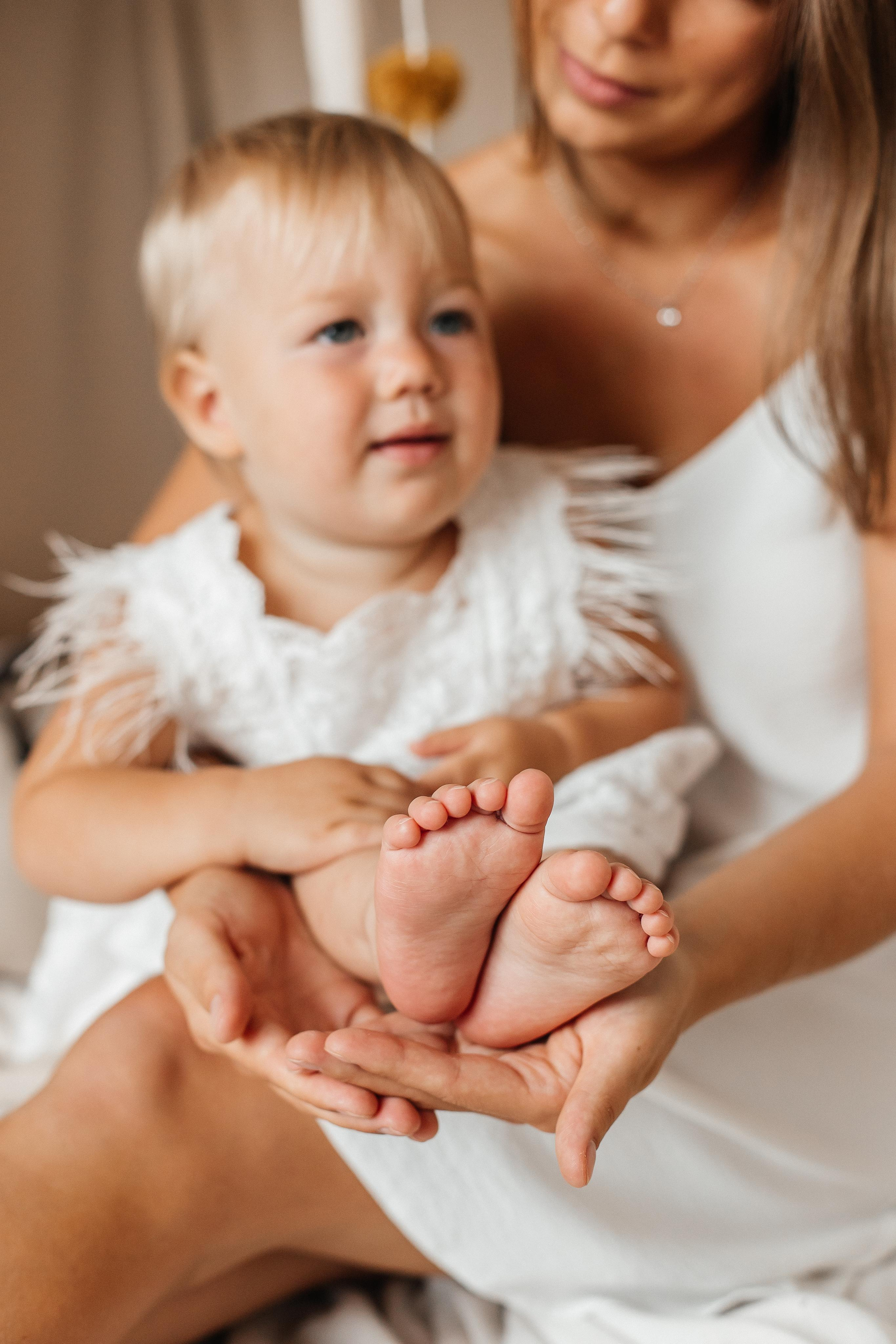 Семейная фотосессия (1 годик). Фотограф Авилова Дарья ● Тюмень● Съемка больших семей ●Архив поколений