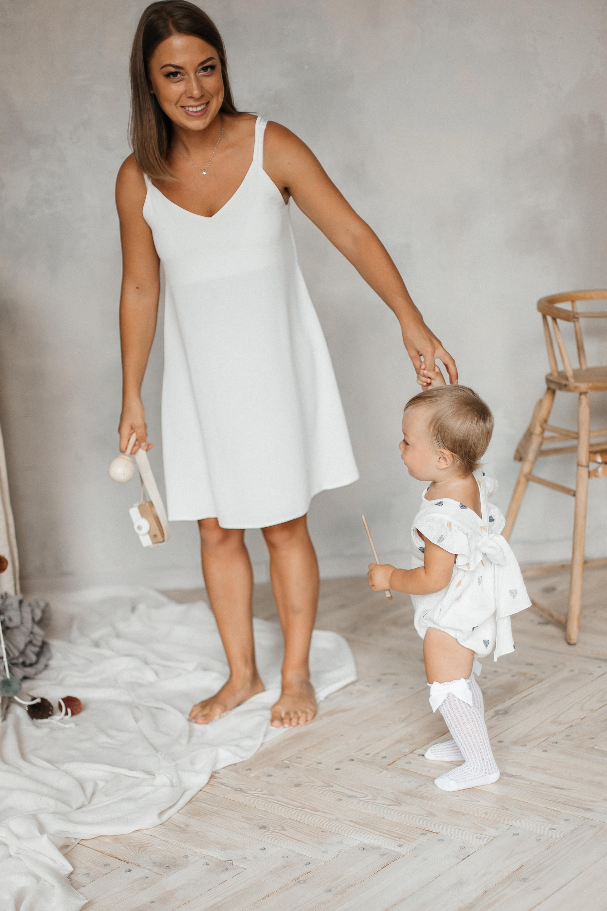 Семейная фотосессия (1 годик). Фотограф Авилова Дарья ● Тюмень● Съемка больших семей ●Архив поколений