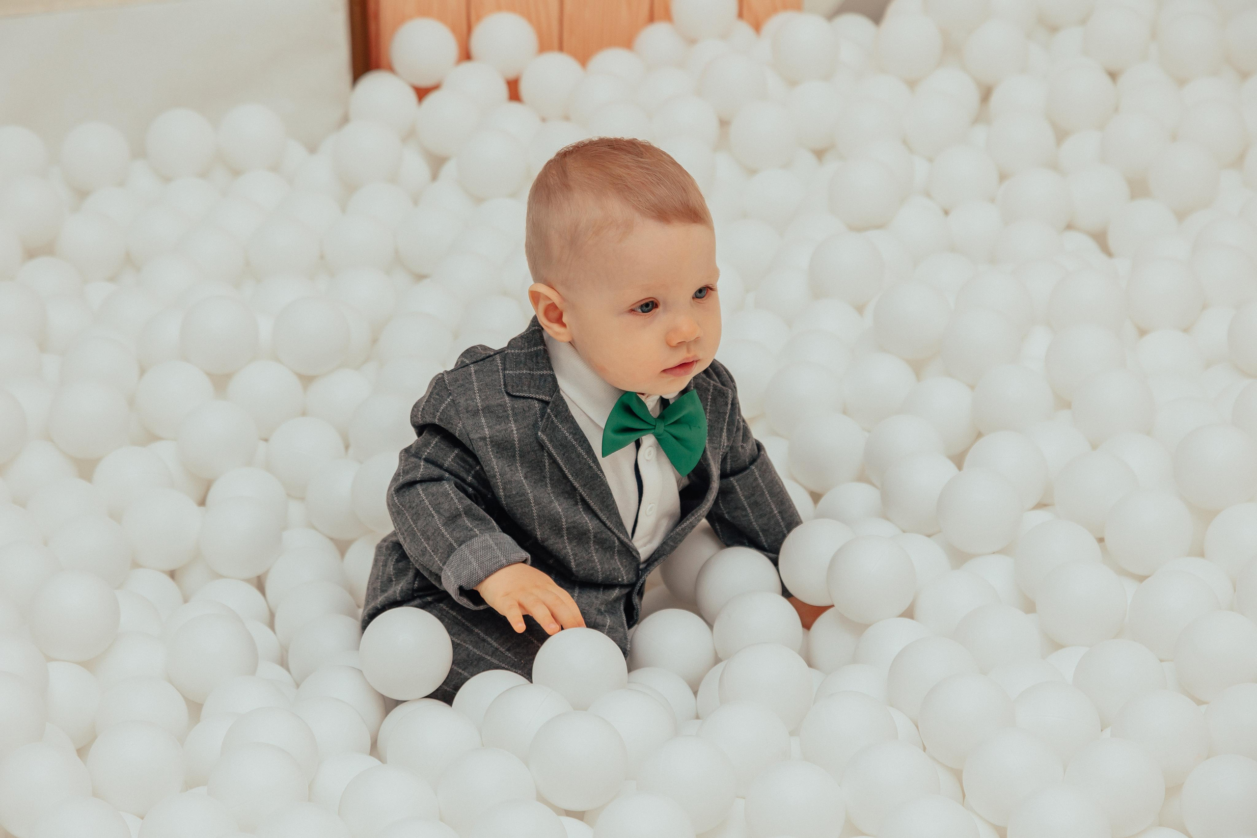 1 год в игровой. Фотограф Авилова Дарья ● Тюмень● Съемка больших семей ●Архив поколений