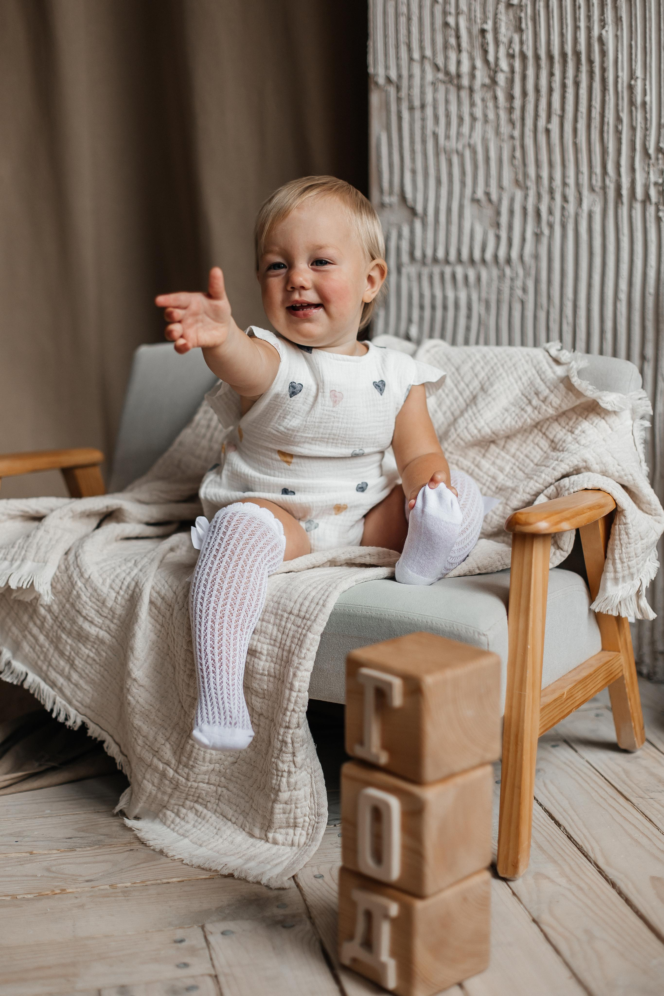 Семейная фотосессия (1 годик). Фотограф Авилова Дарья ● Тюмень● Съемка больших семей ●Архив поколений