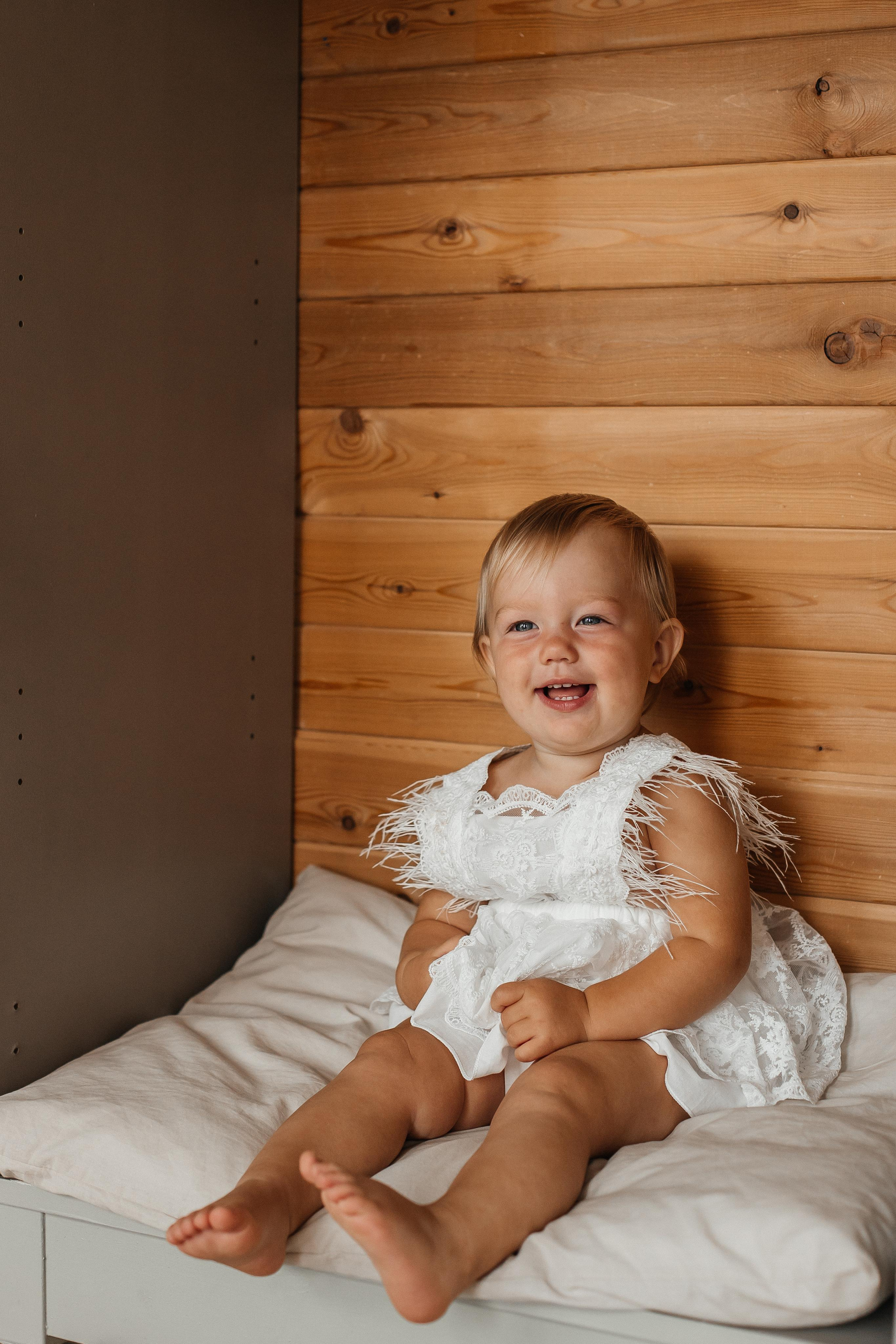 Семейная фотосессия (1 годик). Фотограф Авилова Дарья ● Тюмень● Съемка больших семей ●Архив поколений