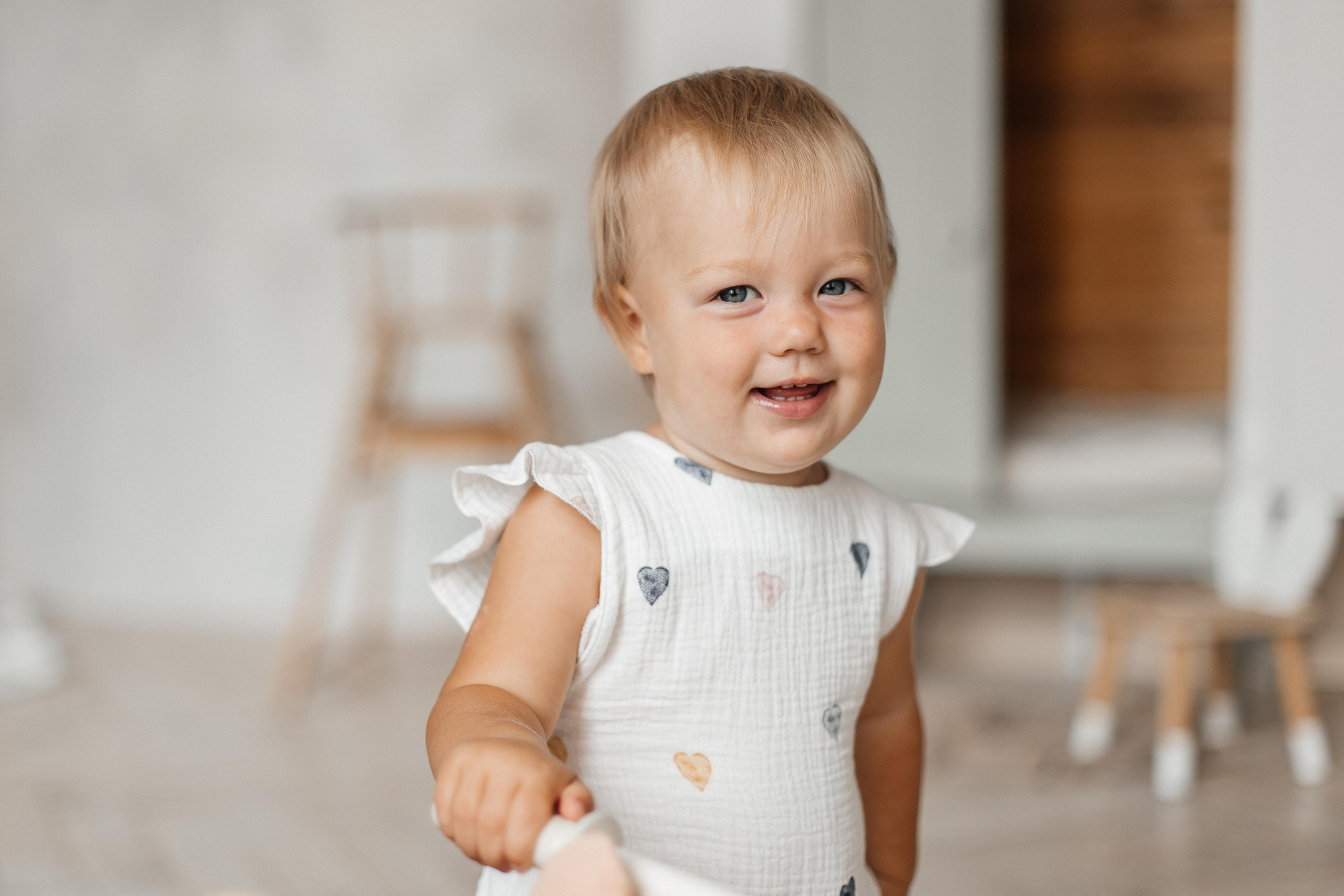 Семейная фотосессия (1 годик). Фотограф Авилова Дарья ● Тюмень● Съемка больших семей ●Архив поколений