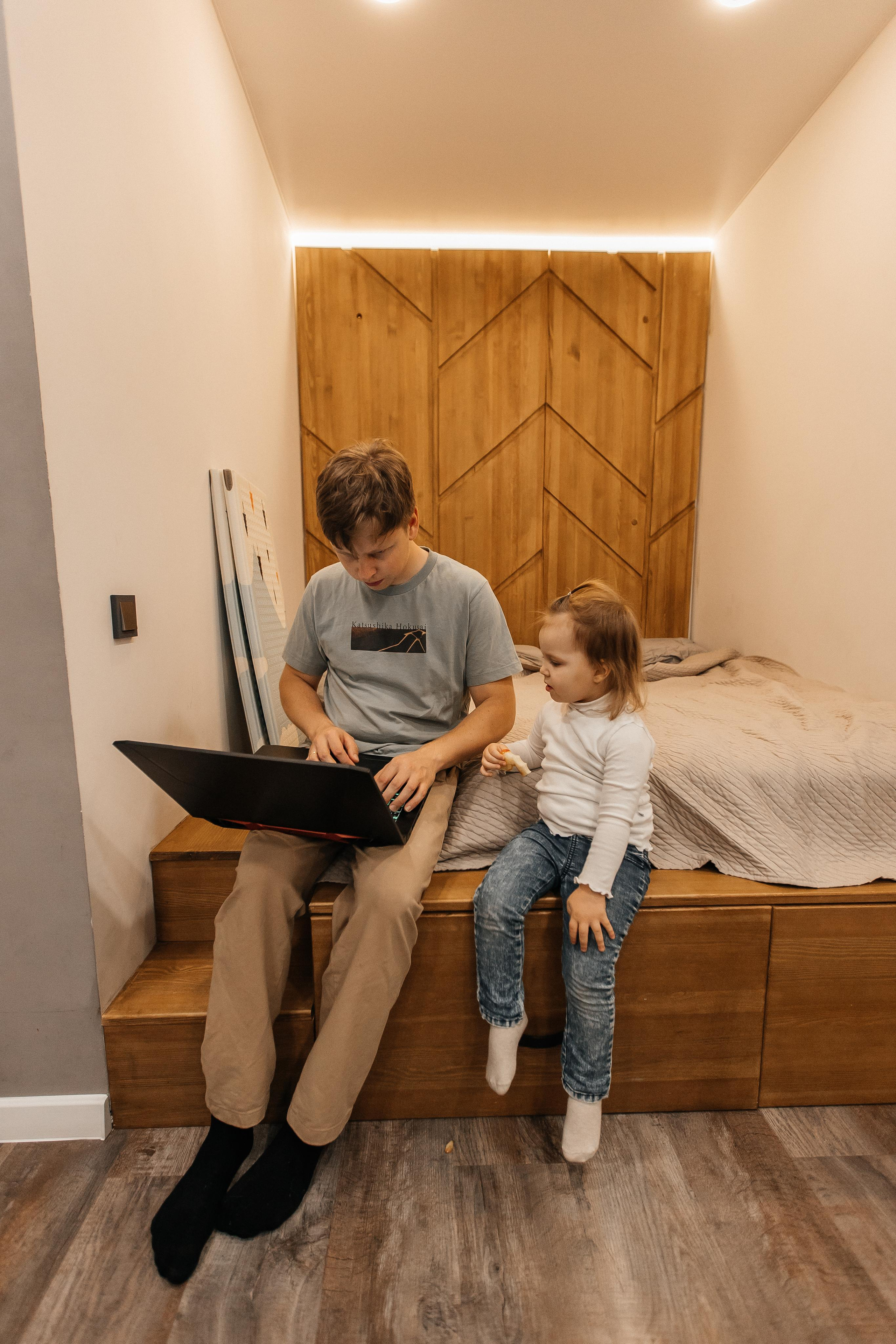 1 год дома. Фотограф Авилова Дарья ● Тюмень● Съемка больших семей ●Архив поколений