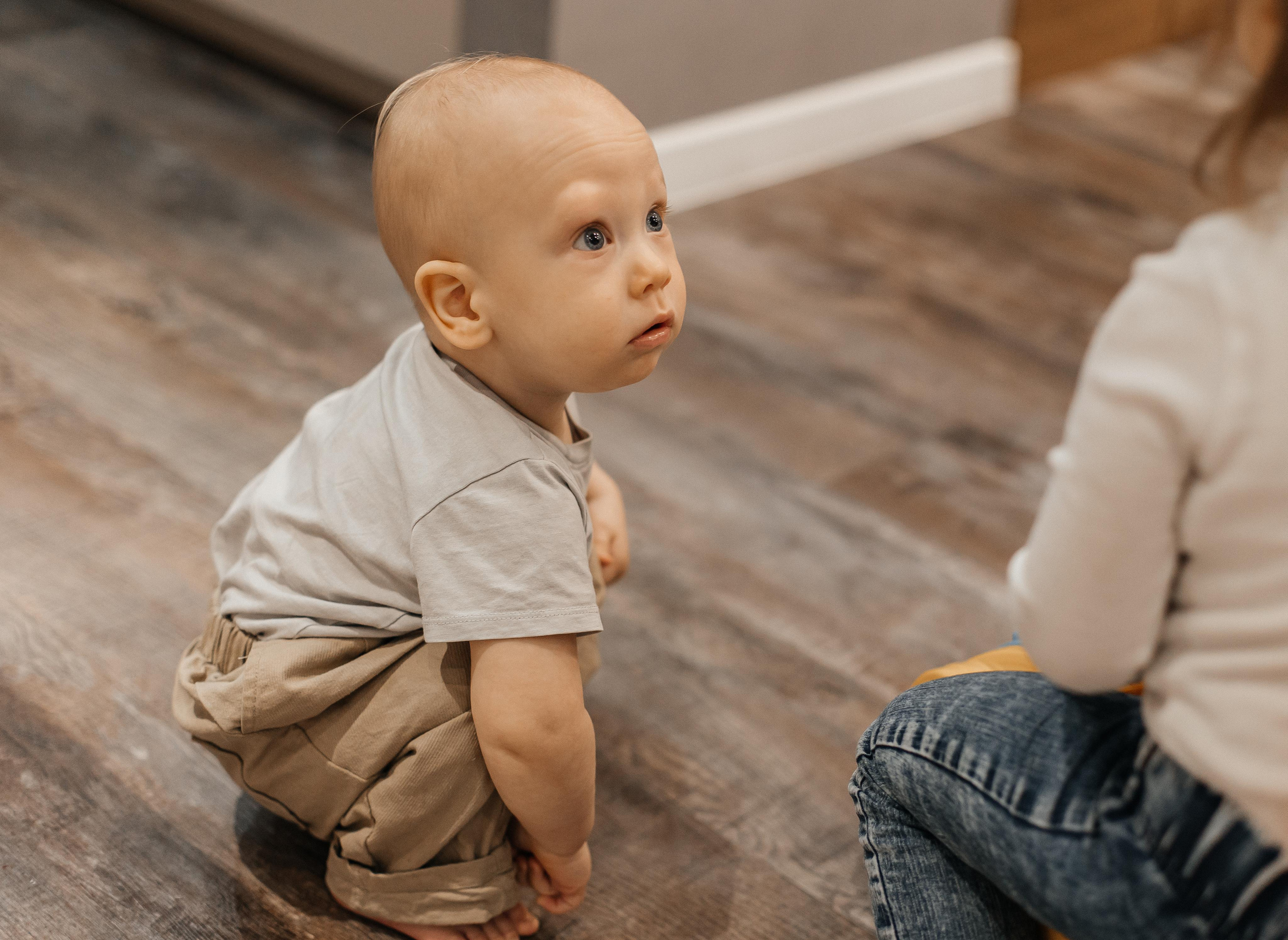 1 год дома. Фотограф Авилова Дарья ● Тюмень● Съемка больших семей ●Архив поколений