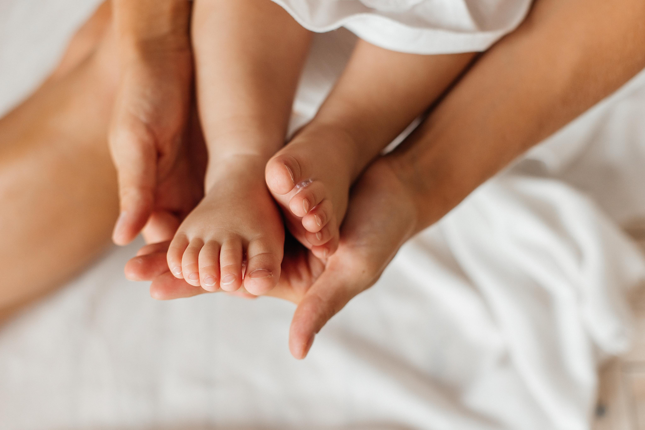 Семейная фотосессия (1 годик). Фотограф Авилова Дарья ● Тюмень● Съемка больших семей ●Архив поколений