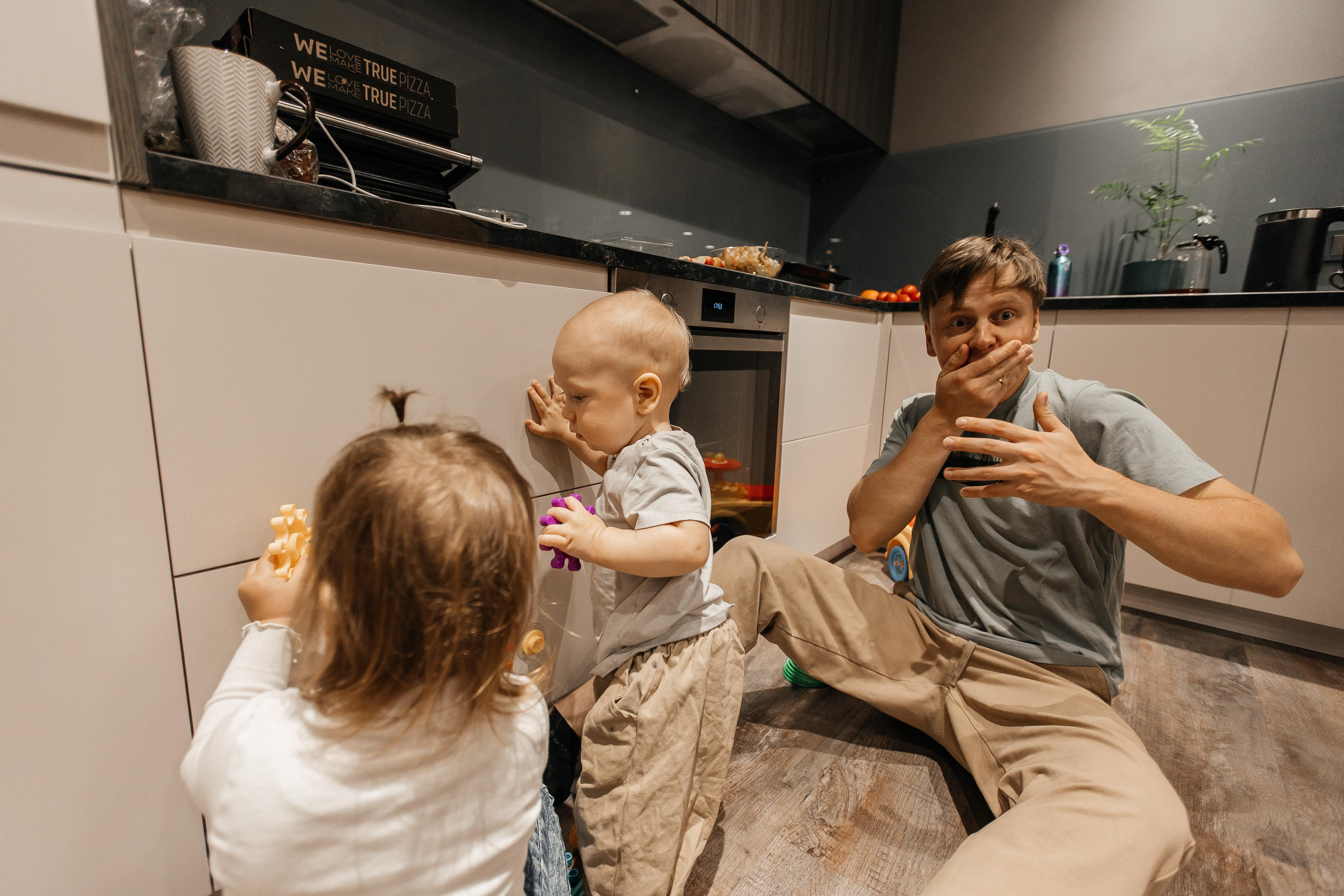 1 год дома. Фотограф Авилова Дарья ● Тюмень● Съемка больших семей ●Архив поколений