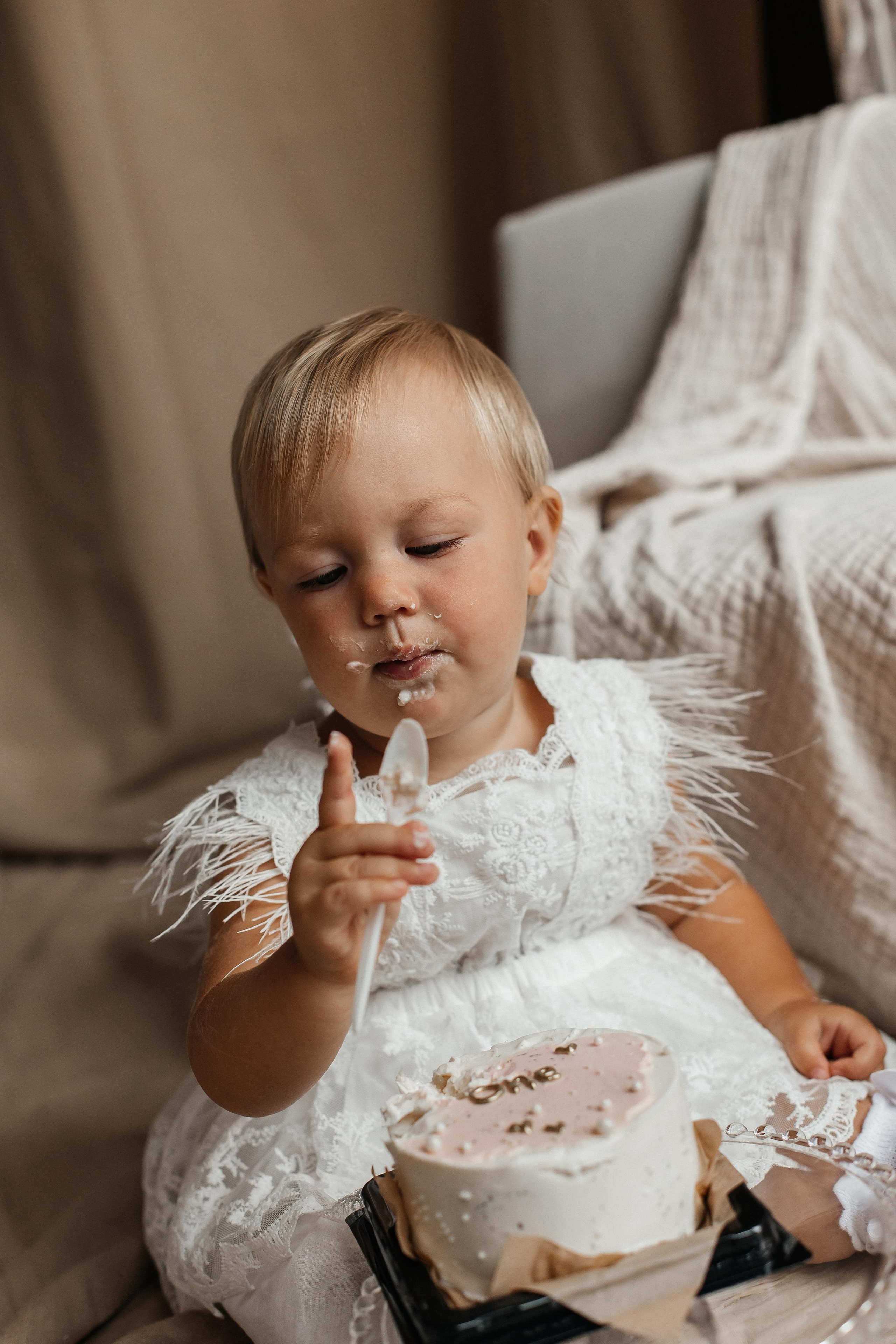 Семейная фотосессия (1 годик). Фотограф Авилова Дарья ● Тюмень● Съемка больших семей ●Архив поколений