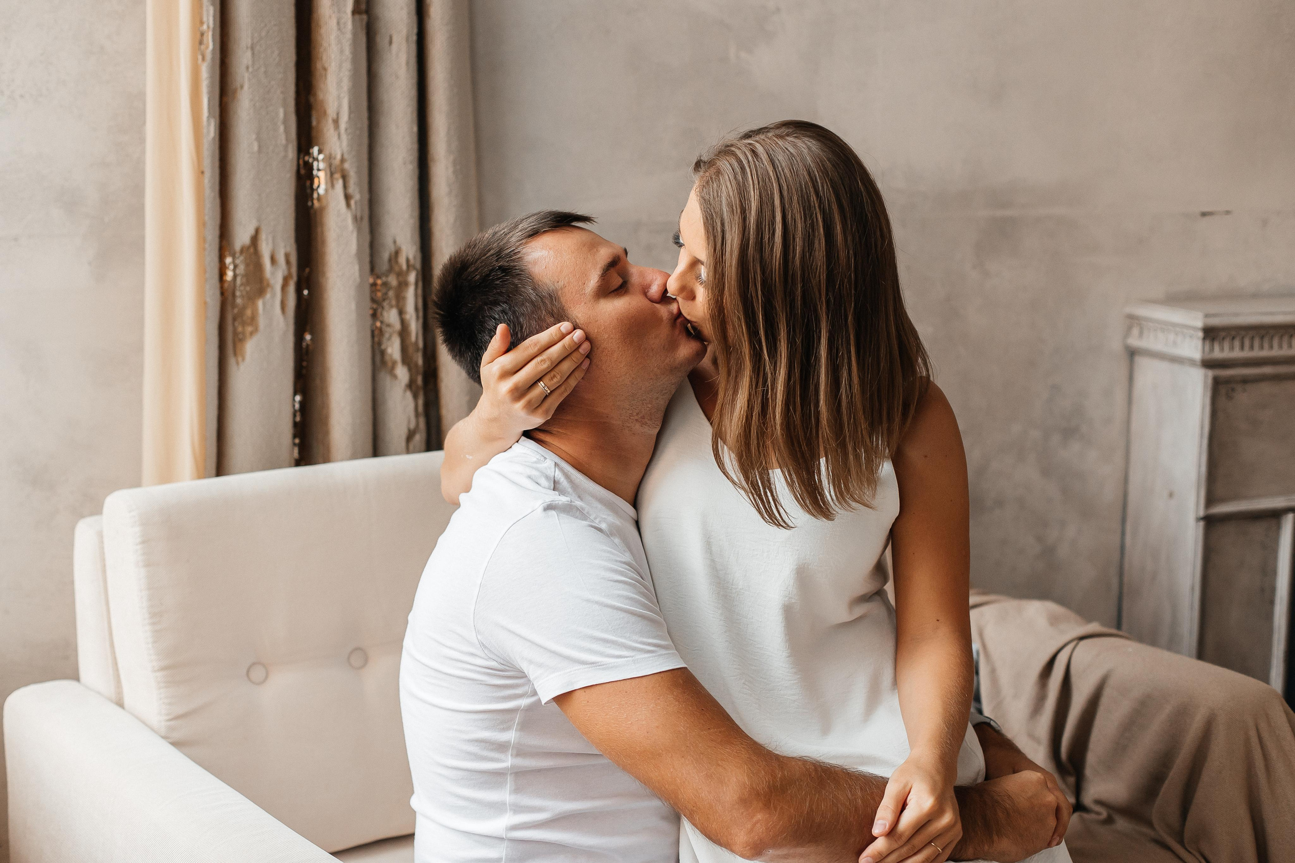 Семейная фотосессия (1 годик). Фотограф Авилова Дарья ● Тюмень● Съемка больших семей ●Архив поколений