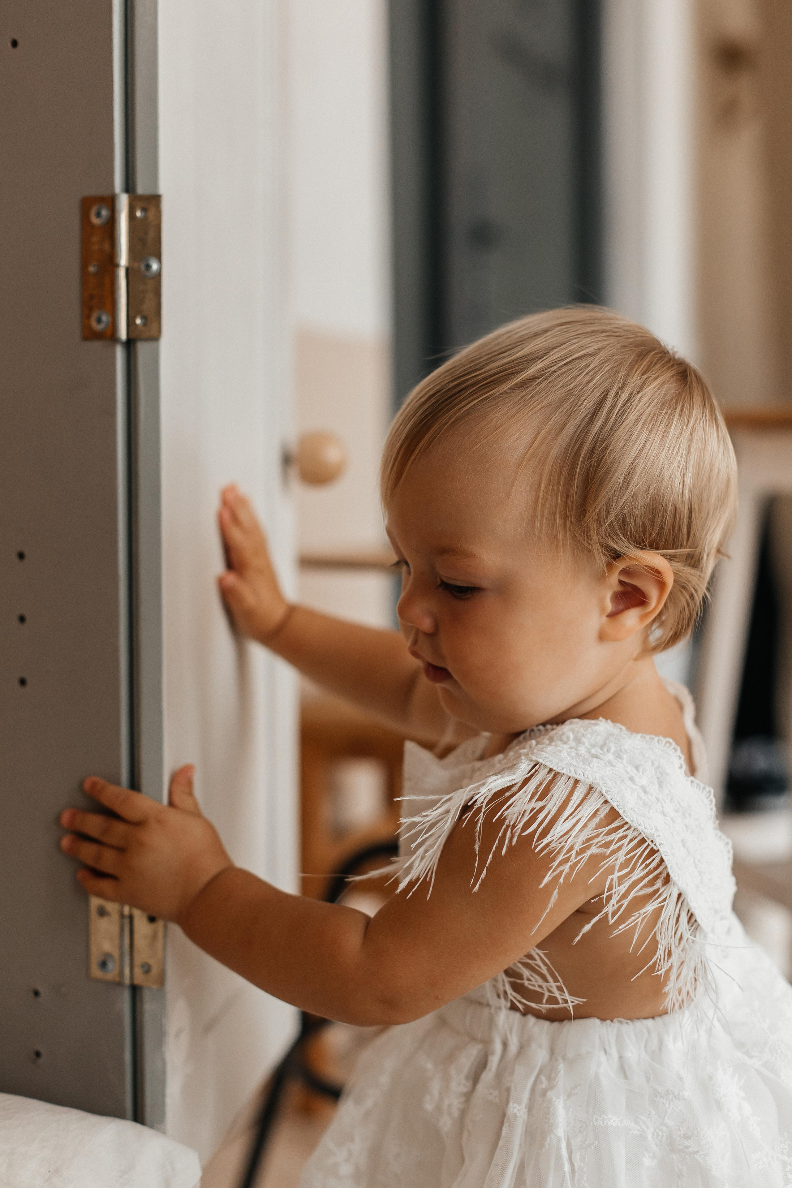 Семейная фотосессия (1 годик). Фотограф Авилова Дарья ● Тюмень● Съемка больших семей ●Архив поколений