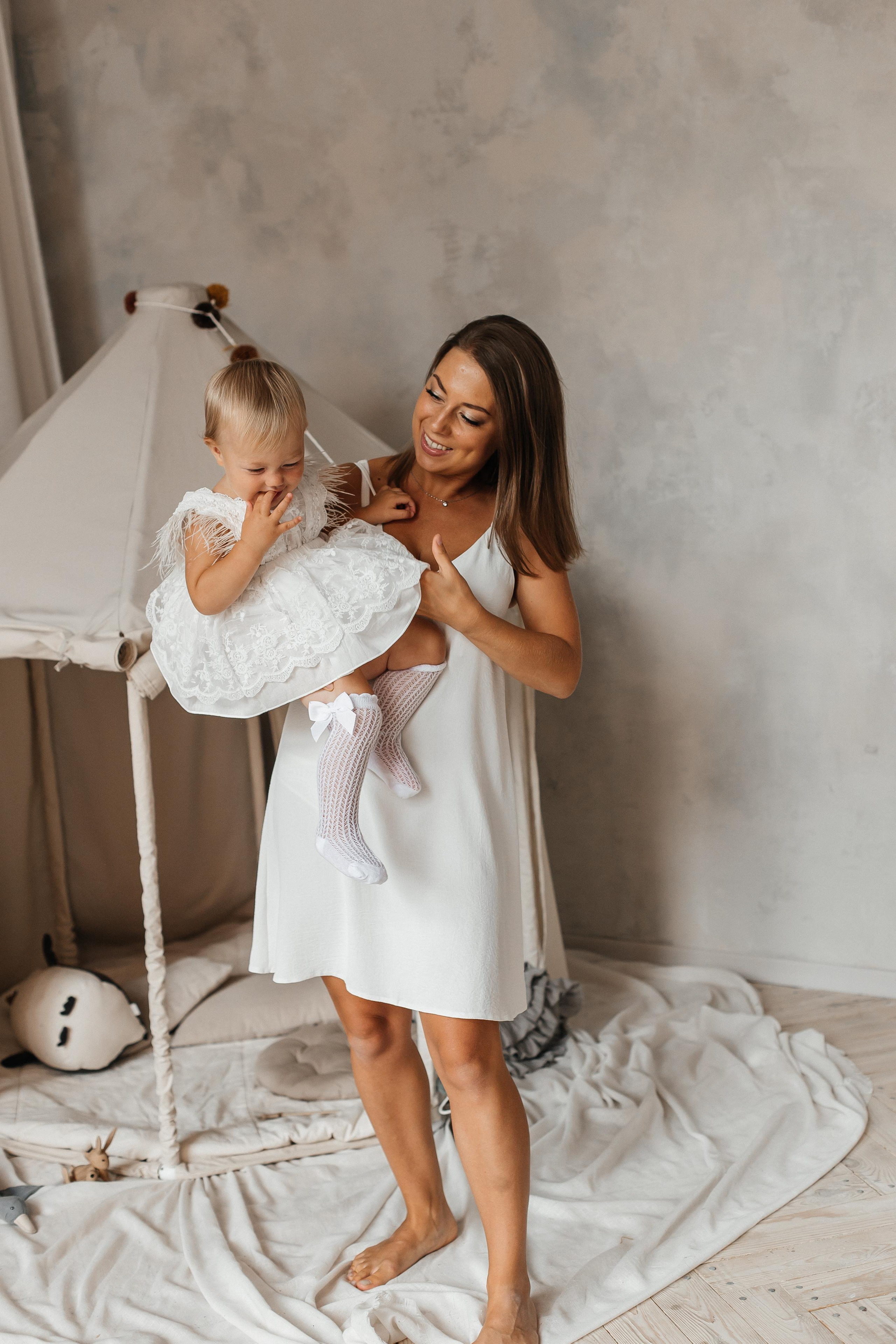 Семейная фотосессия (1 годик). Фотограф Авилова Дарья ● Тюмень● Съемка больших семей ●Архив поколений