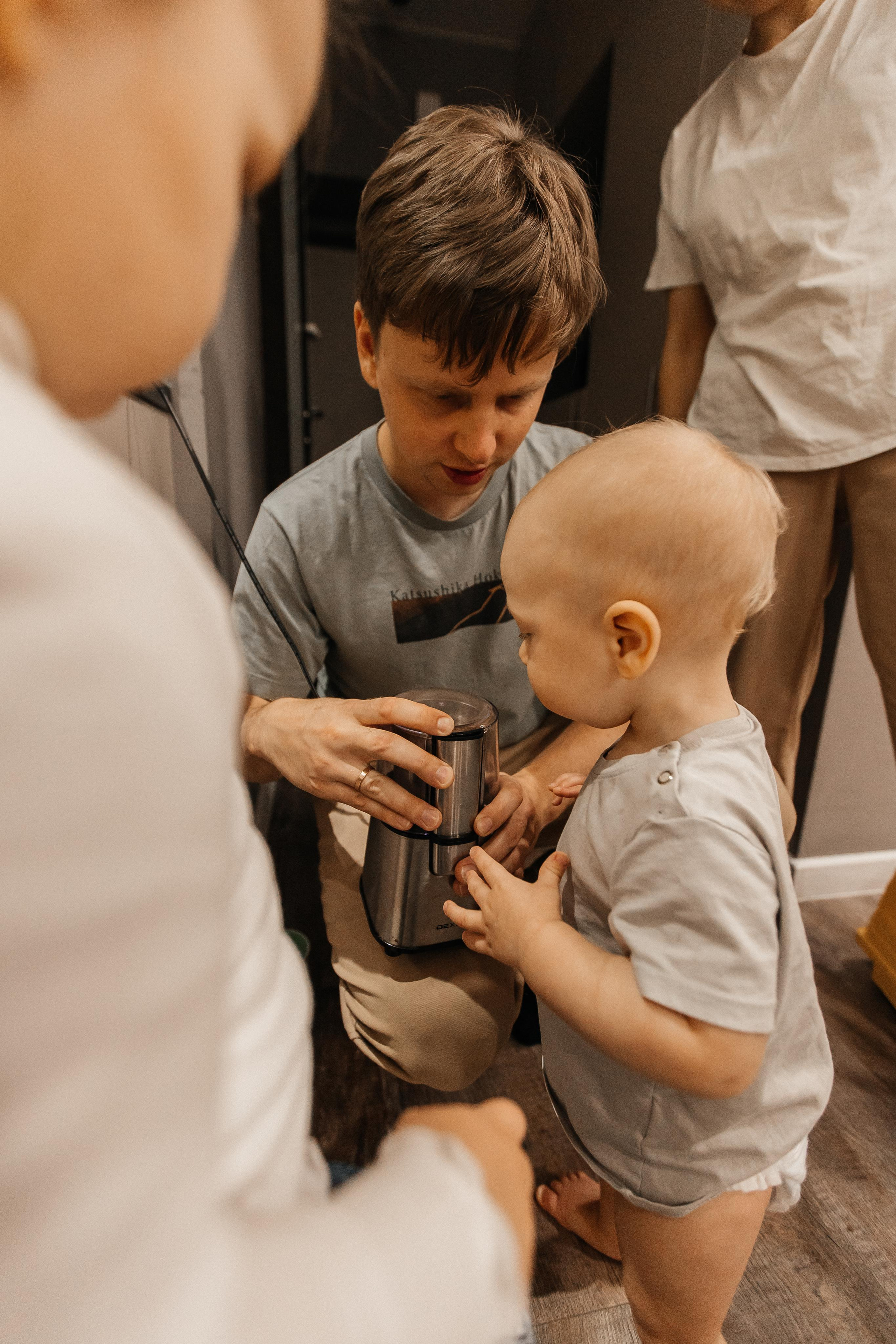 1 год дома. Фотограф Авилова Дарья ● Тюмень● Съемка больших семей ●Архив поколений