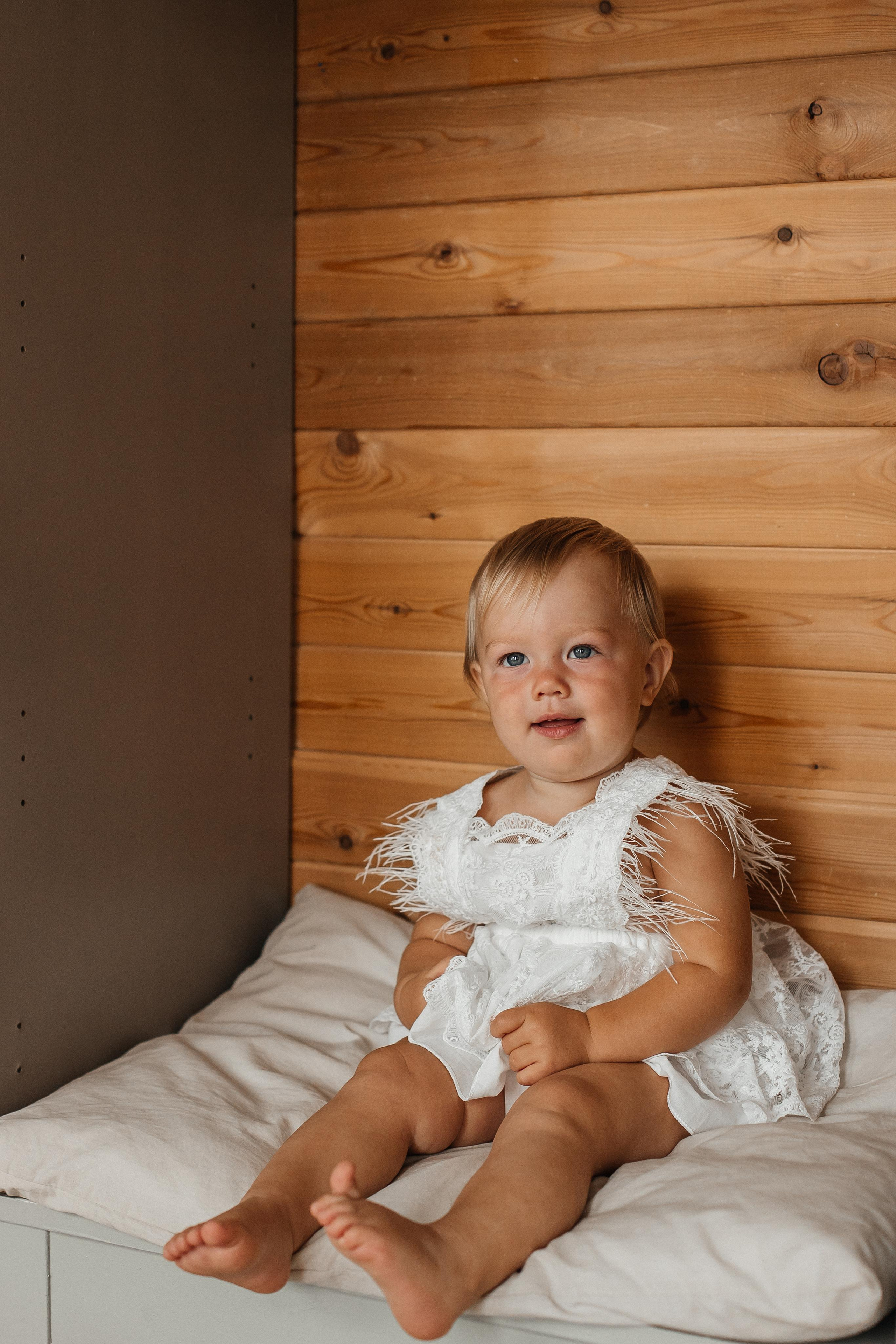 Семейная фотосессия (1 годик). Фотограф Авилова Дарья ● Тюмень● Съемка больших семей ●Архив поколений