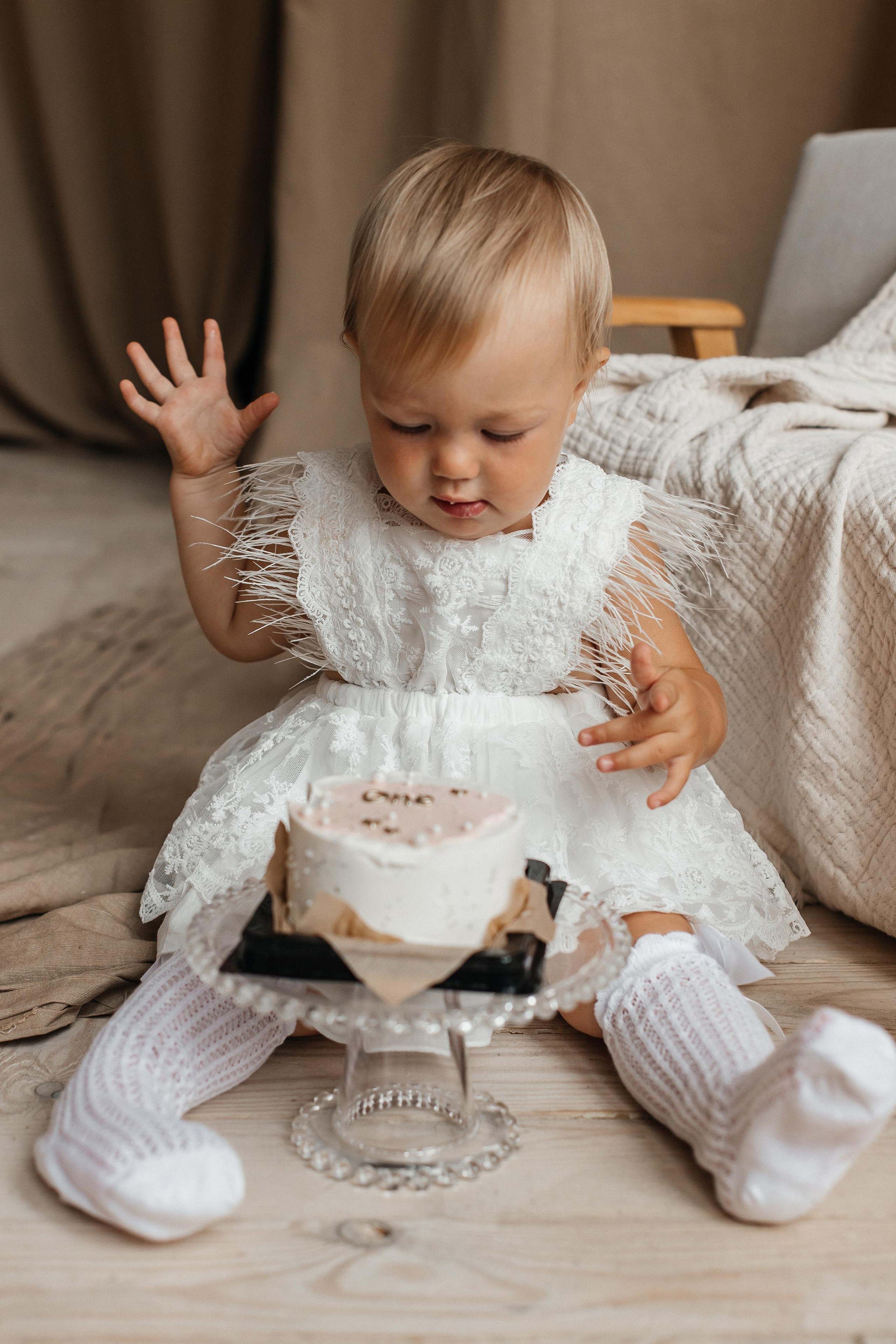 Семейная фотосессия (1 годик). Фотограф Авилова Дарья ● Тюмень● Съемка больших семей ●Архив поколений