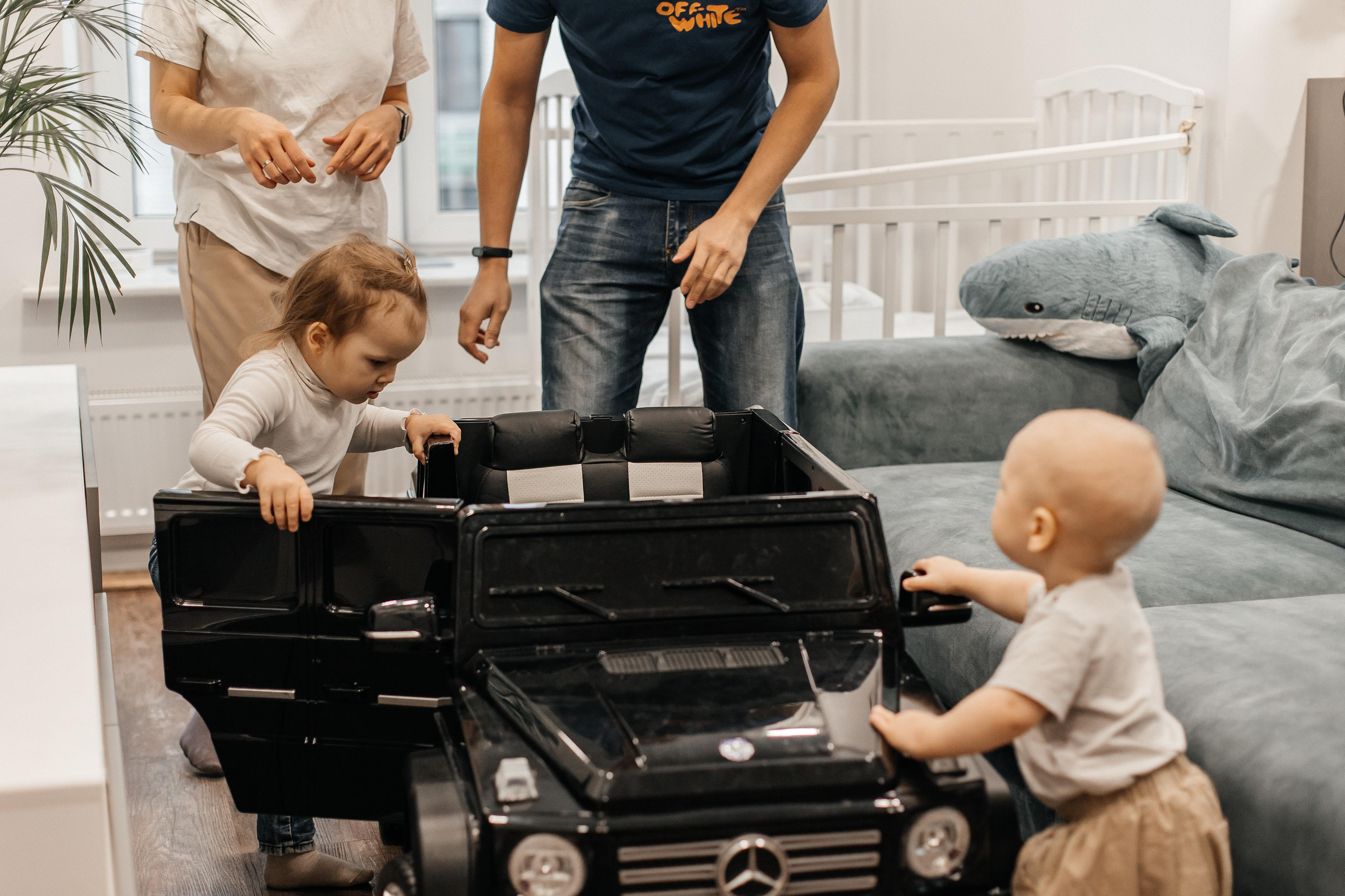 1 год дома. Фотограф Авилова Дарья ● Тюмень● Съемка больших семей ●Архив поколений