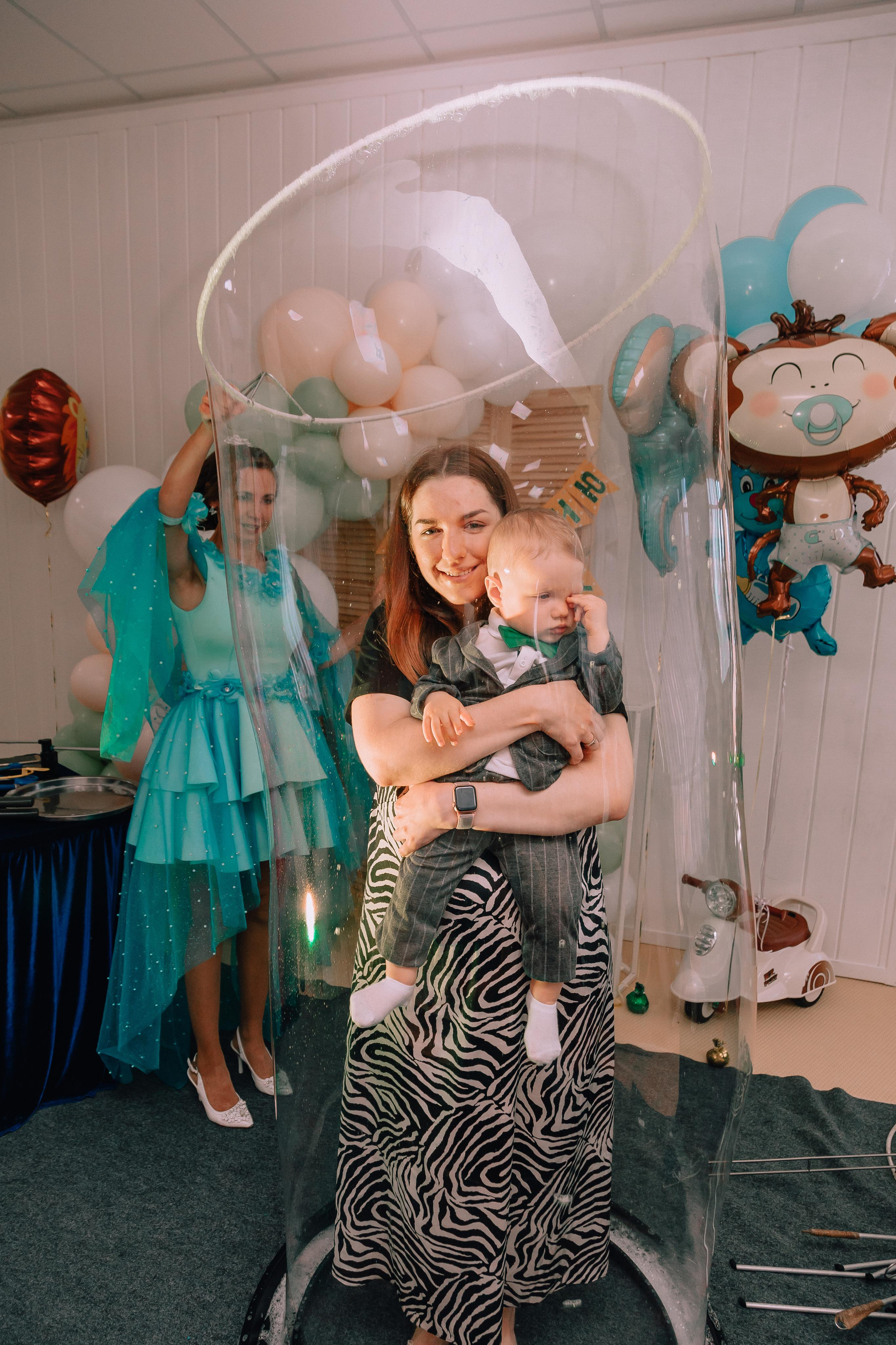 1 год в игровой. Фотограф Авилова Дарья ● Тюмень● Съемка больших семей ●Архив поколений