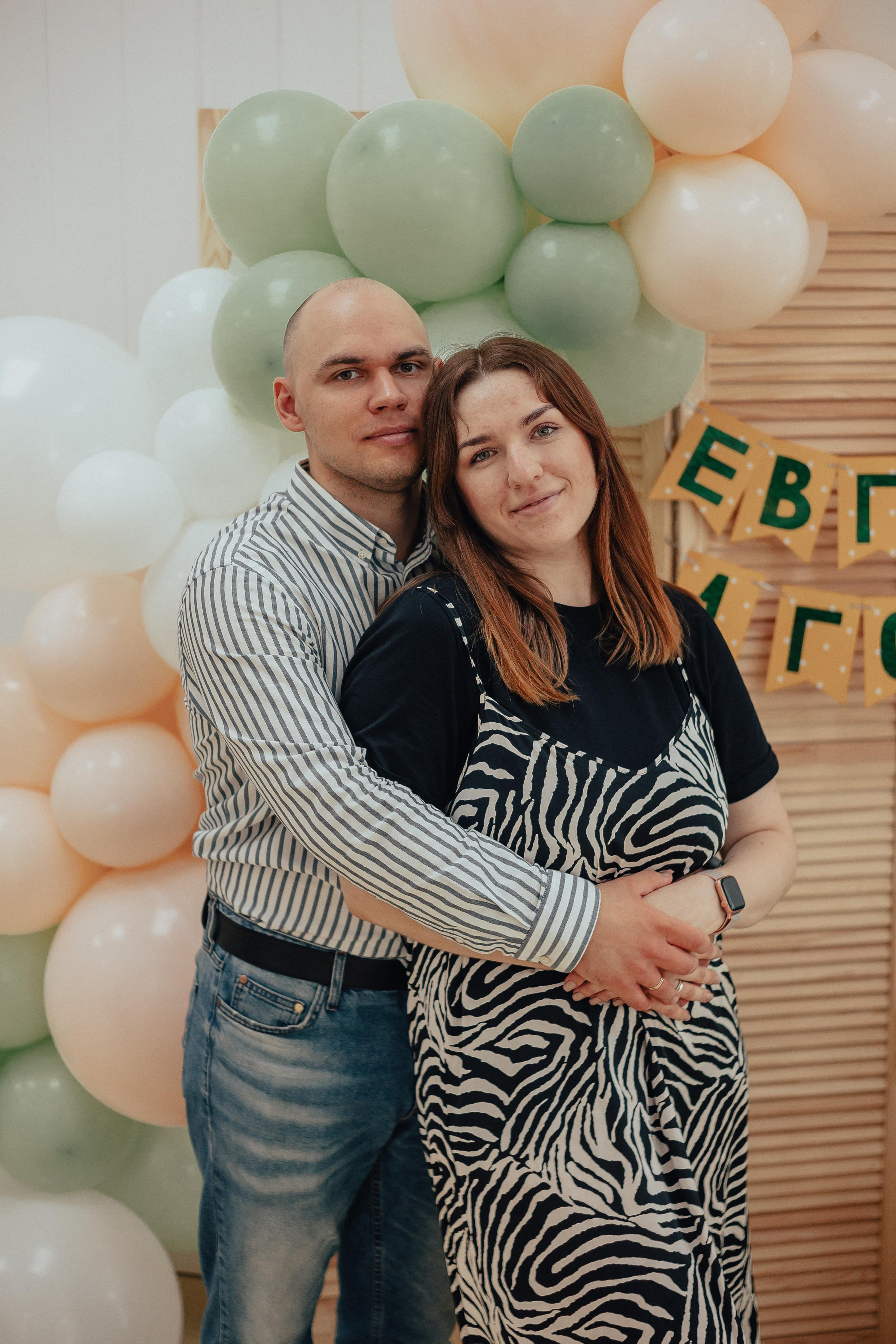 1 год в игровой. Фотограф Авилова Дарья ● Тюмень● Съемка больших семей ●Архив поколений