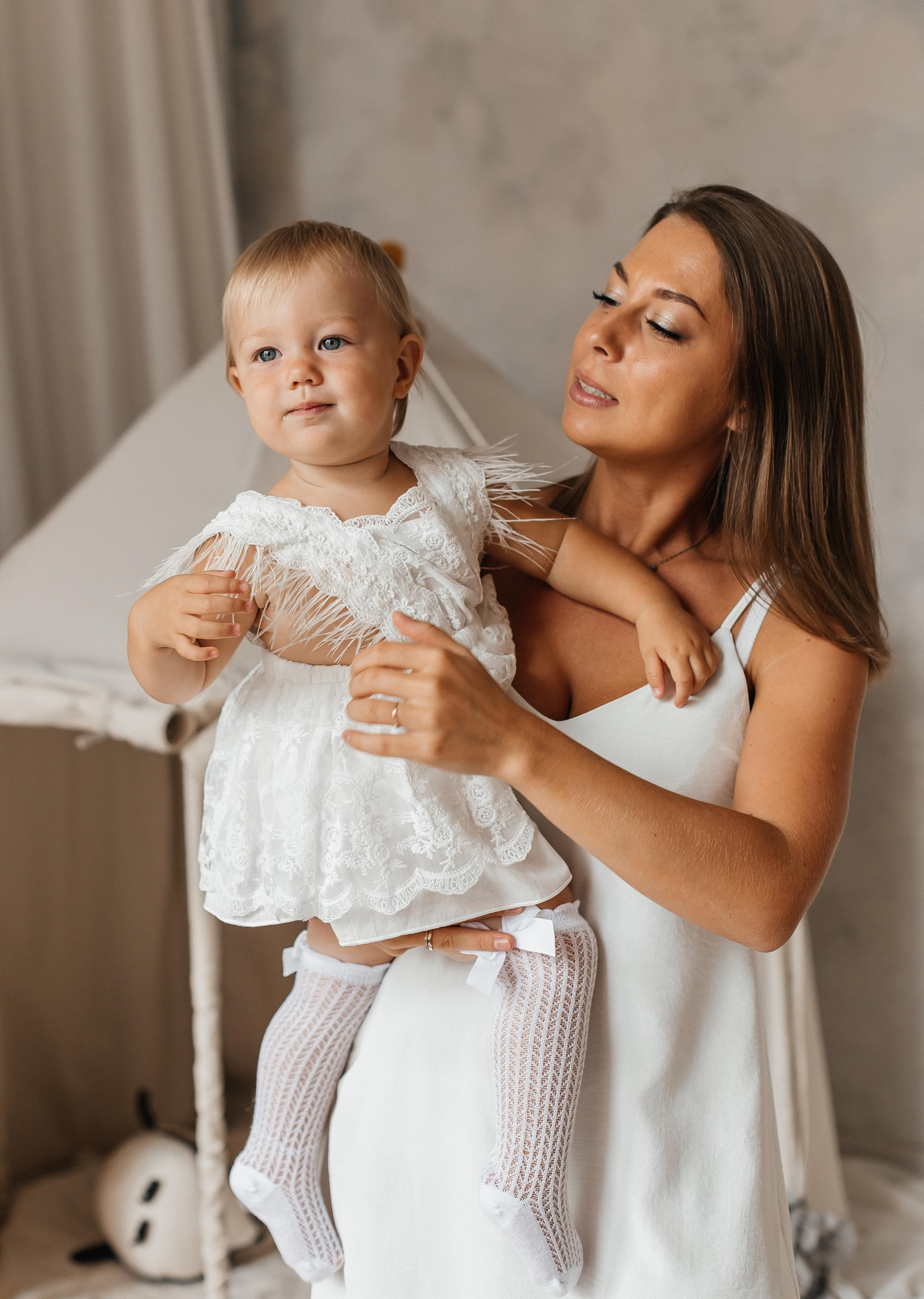 Семейная фотосессия (1 годик). Фотограф Авилова Дарья ● Тюмень● Съемка больших семей ●Архив поколений