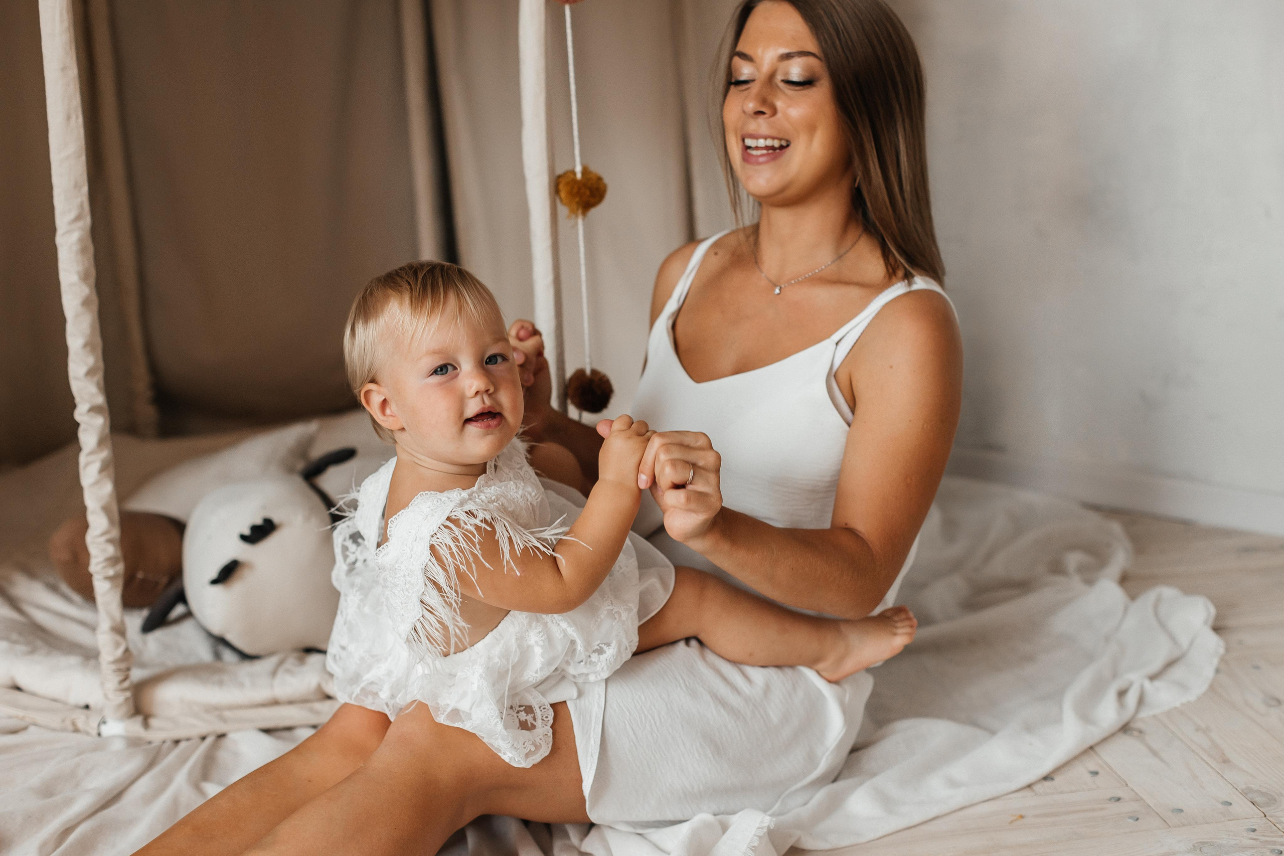 Семейная фотосессия (1 годик). Фотограф Авилова Дарья ● Тюмень● Съемка больших семей ●Архив поколений