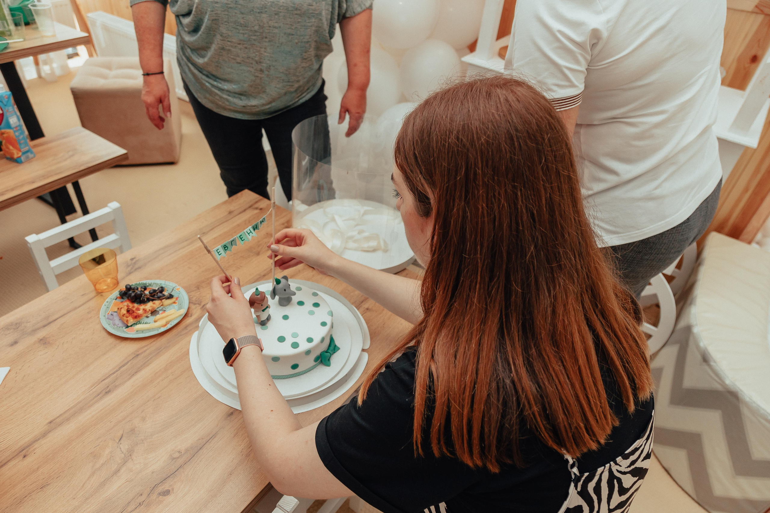 1 год в игровой. Фотограф Авилова Дарья ● Тюмень● Съемка больших семей ●Архив поколений