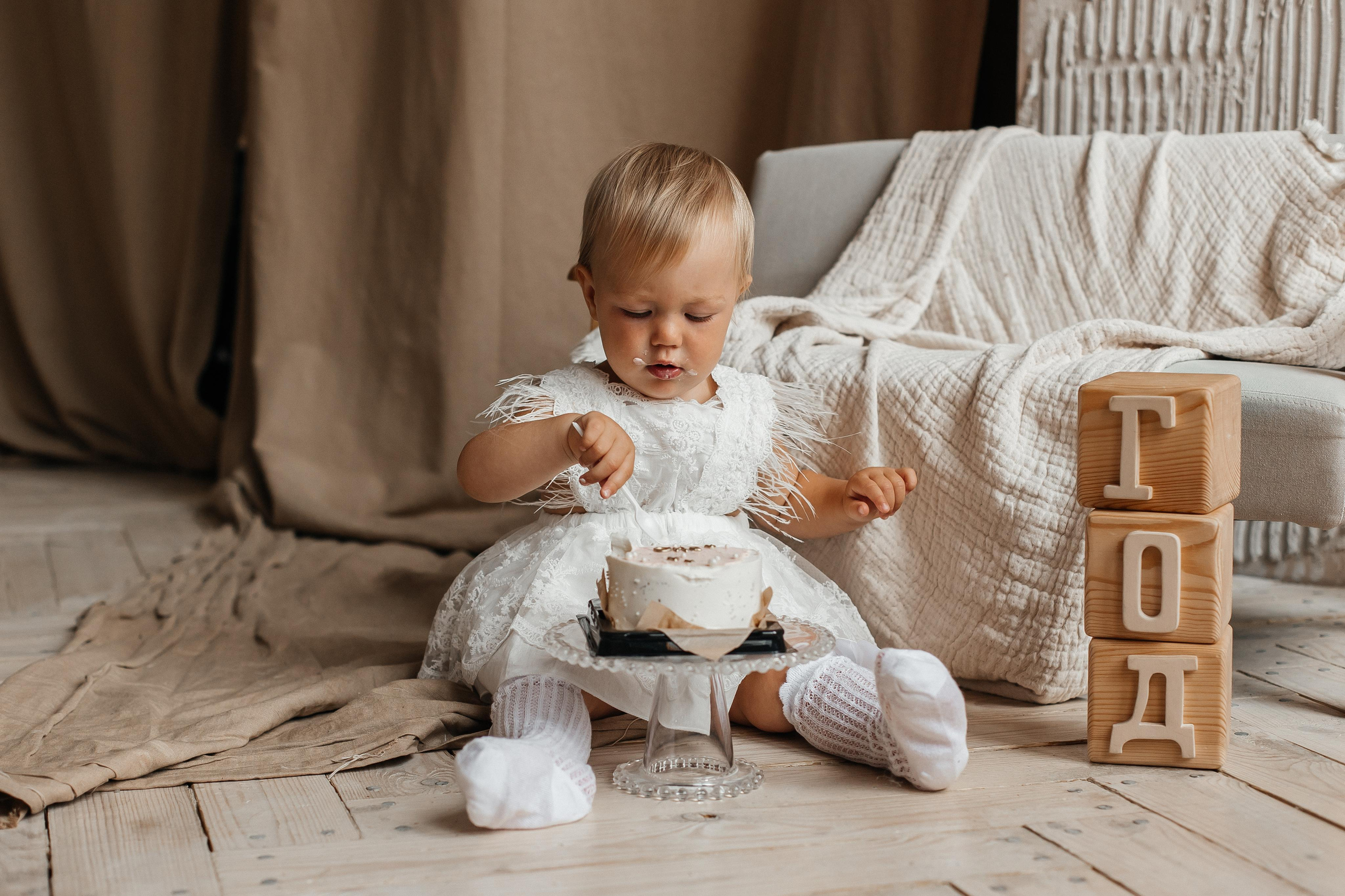 Семейная фотосессия (1 годик). Фотограф Авилова Дарья ● Тюмень● Съемка больших семей ●Архив поколений