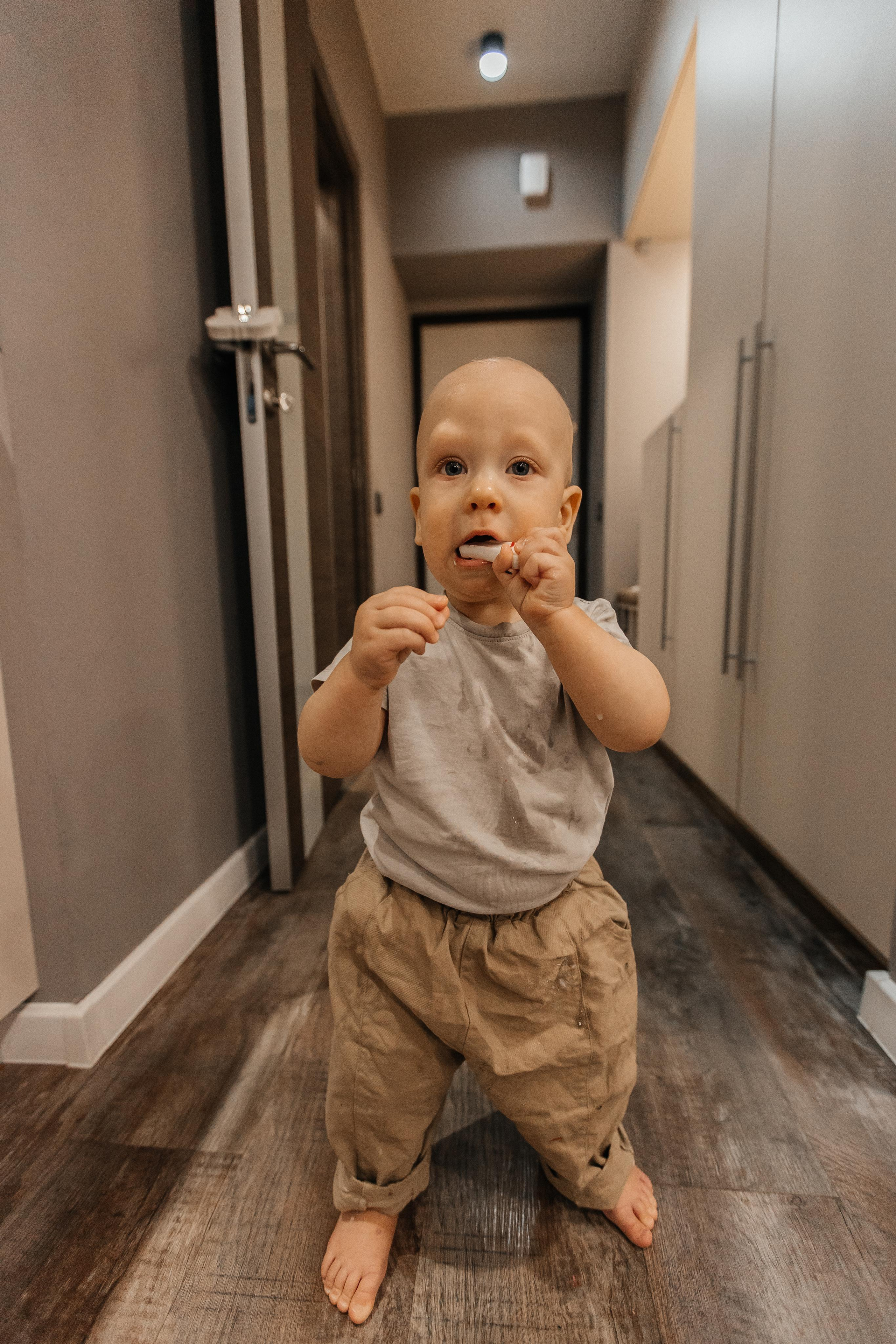 1 год дома. Фотограф Авилова Дарья ● Тюмень● Съемка больших семей ●Архив поколений