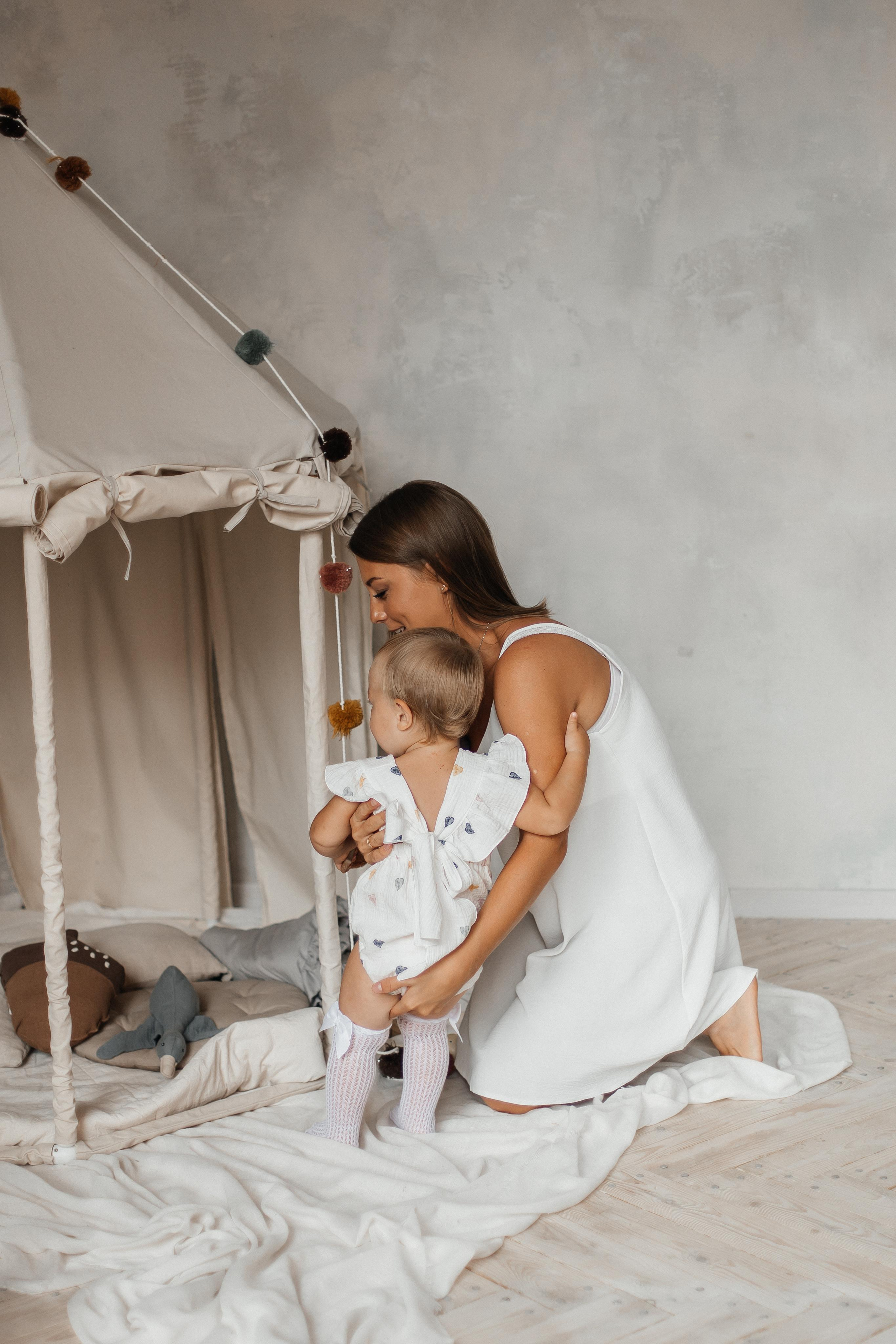 Семейная фотосессия (1 годик). Фотограф Авилова Дарья ● Тюмень● Съемка больших семей ●Архив поколений