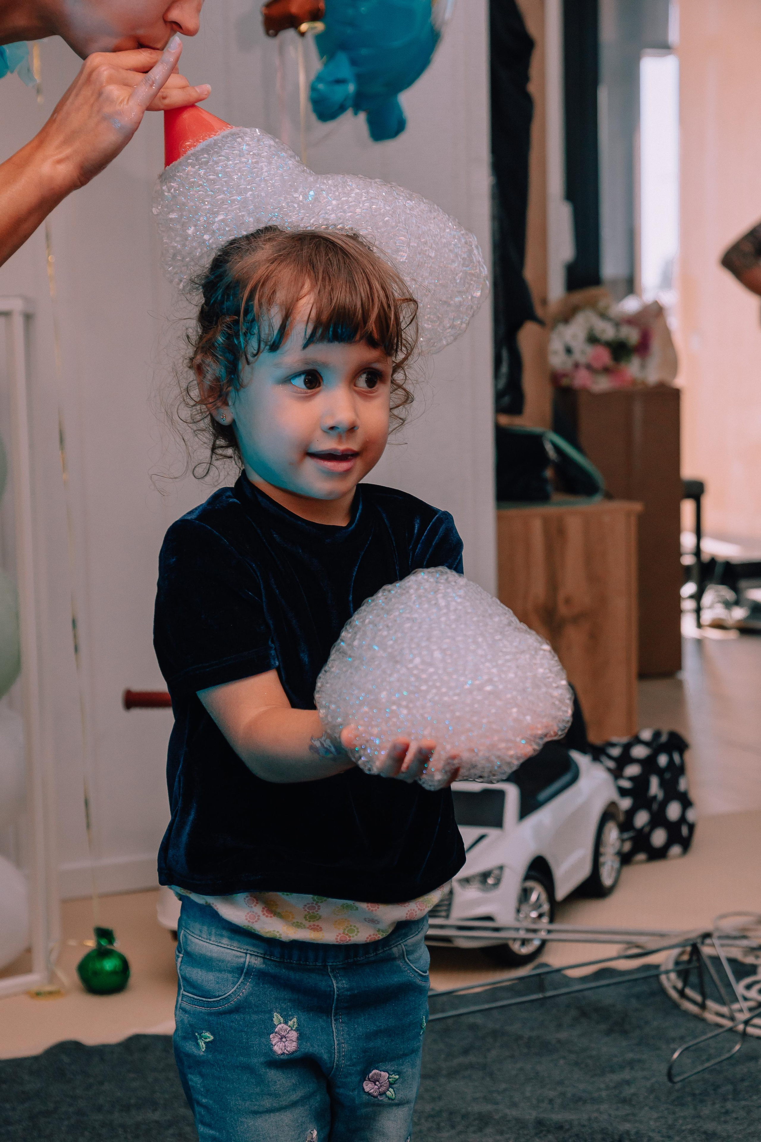 1 год в игровой. Фотограф Авилова Дарья ● Тюмень● Съемка больших семей ●Архив поколений