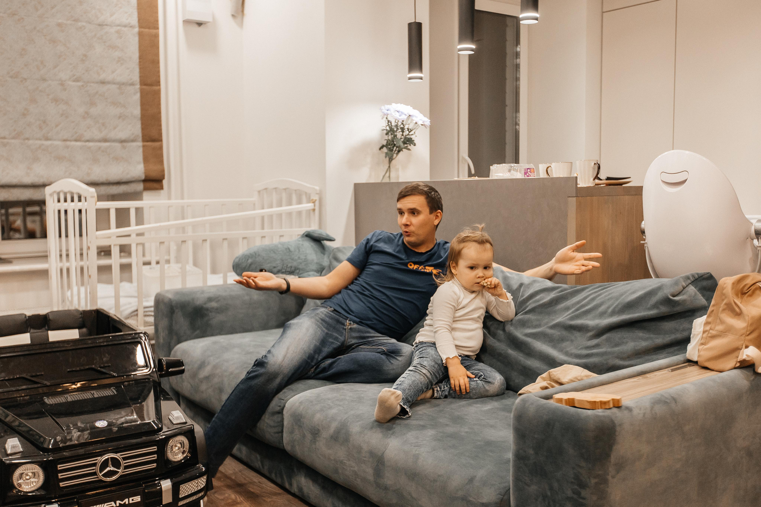 1 год дома. Фотограф Авилова Дарья ● Тюмень● Съемка больших семей ●Архив поколений